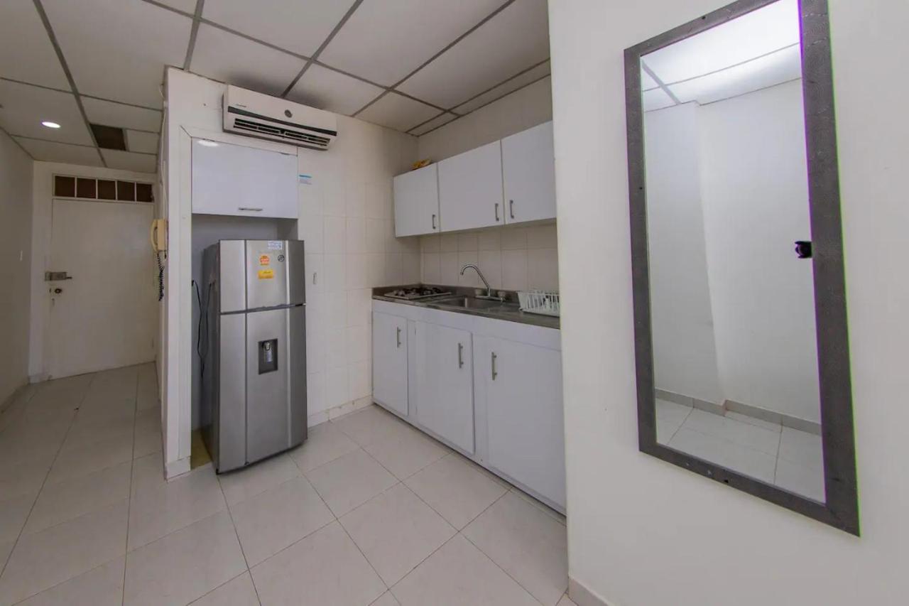 Aparta estudio Cartagena Laguito - 711