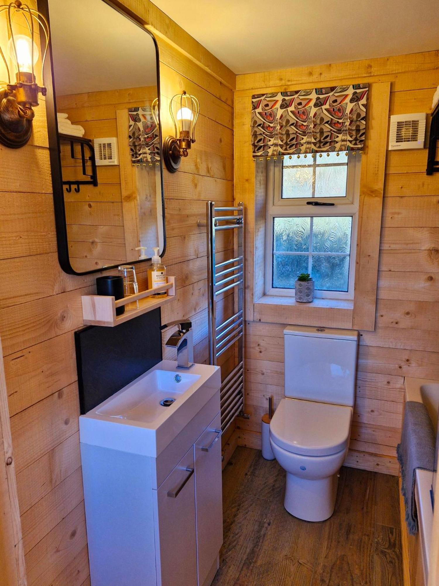 Cozies Cabin