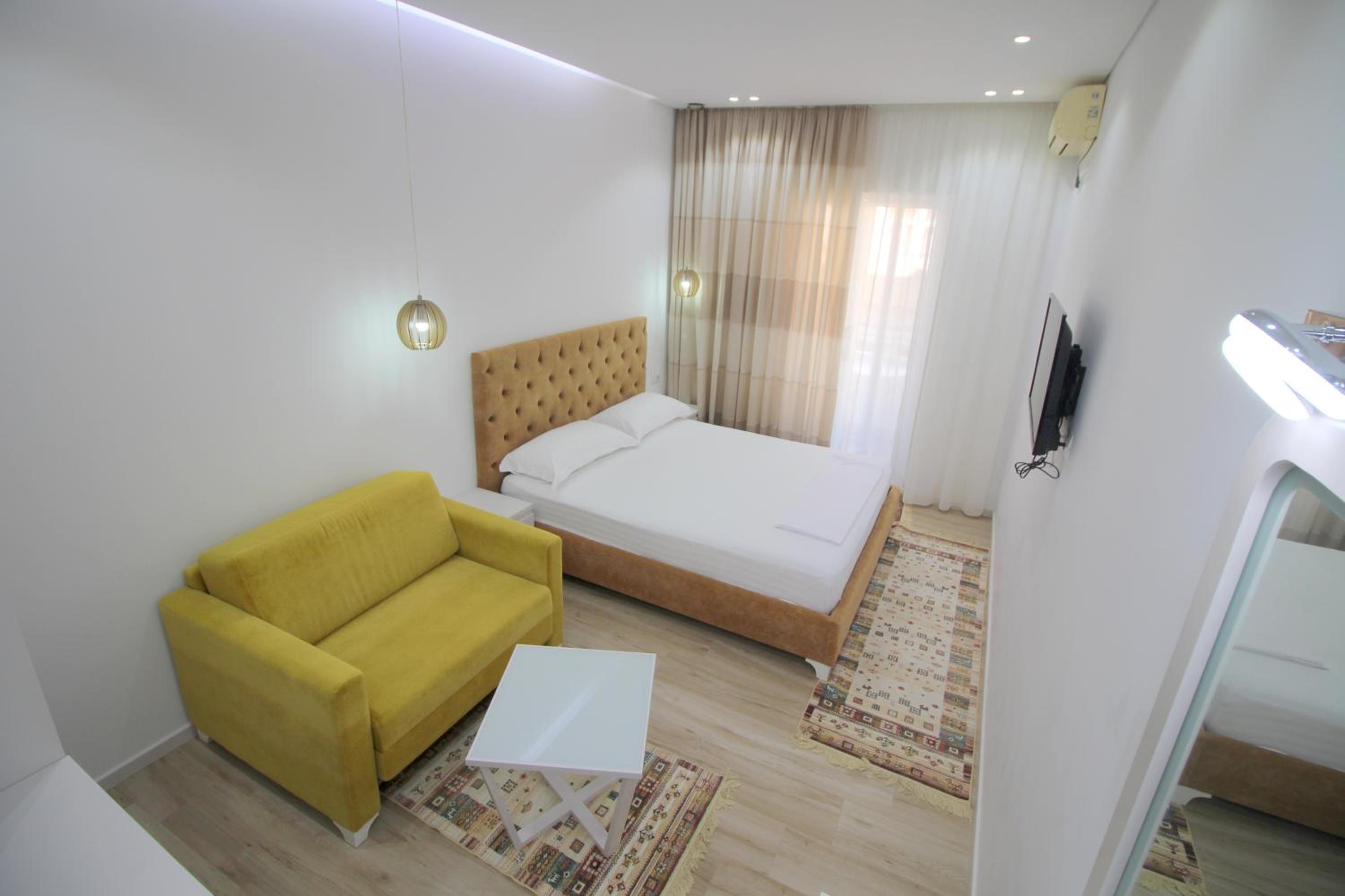 Elena Hotel