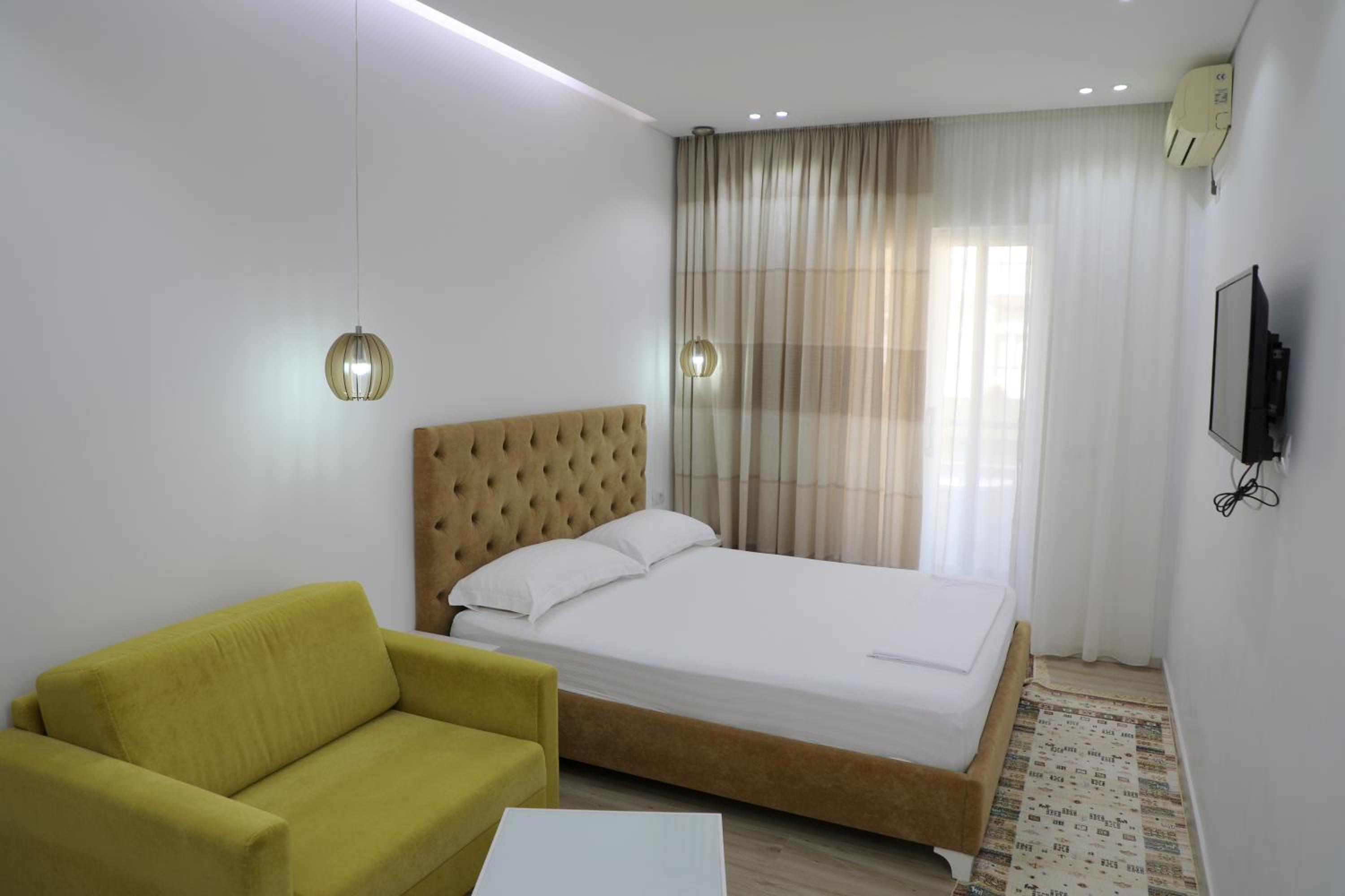Elena Hotel