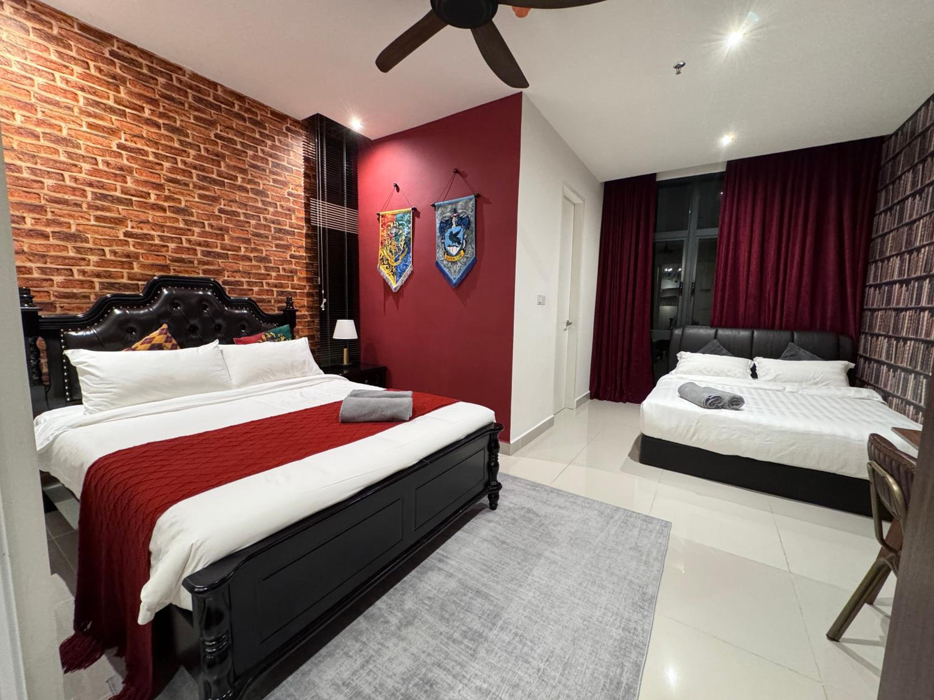 THE SHORE KOTA KINABALU 5Pax Family Room photo 1