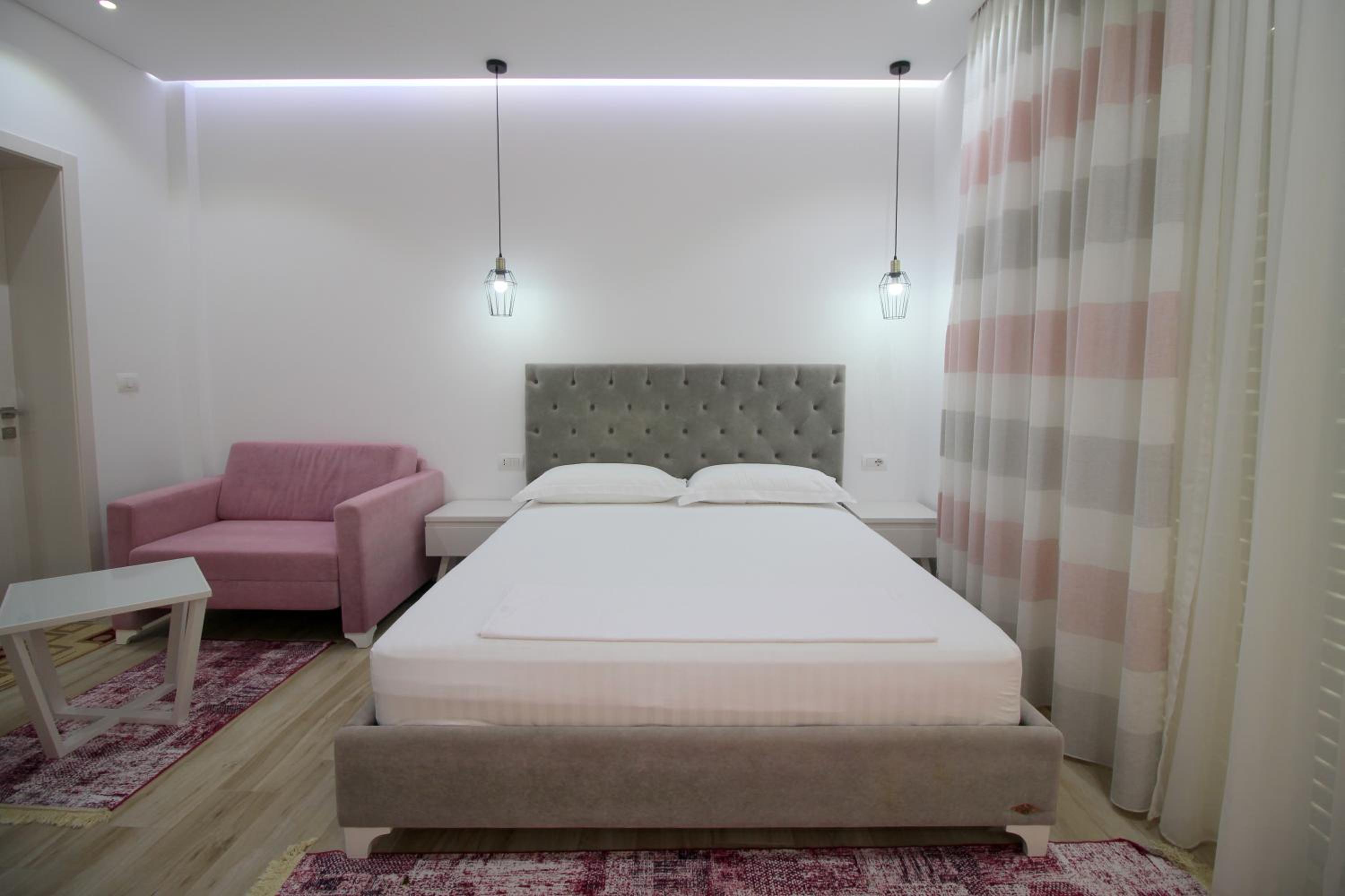 Elena Hotel