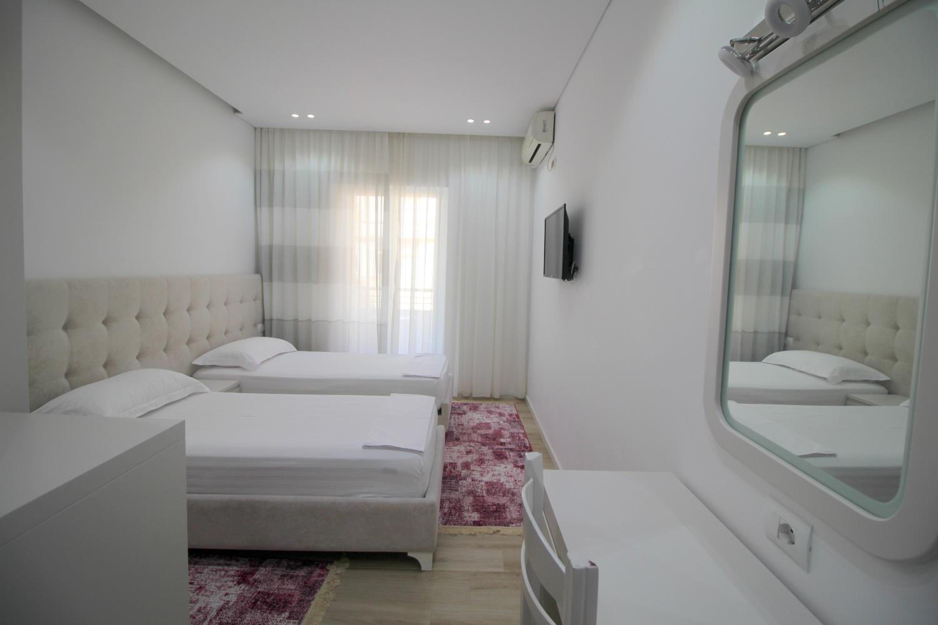 Elena Hotel