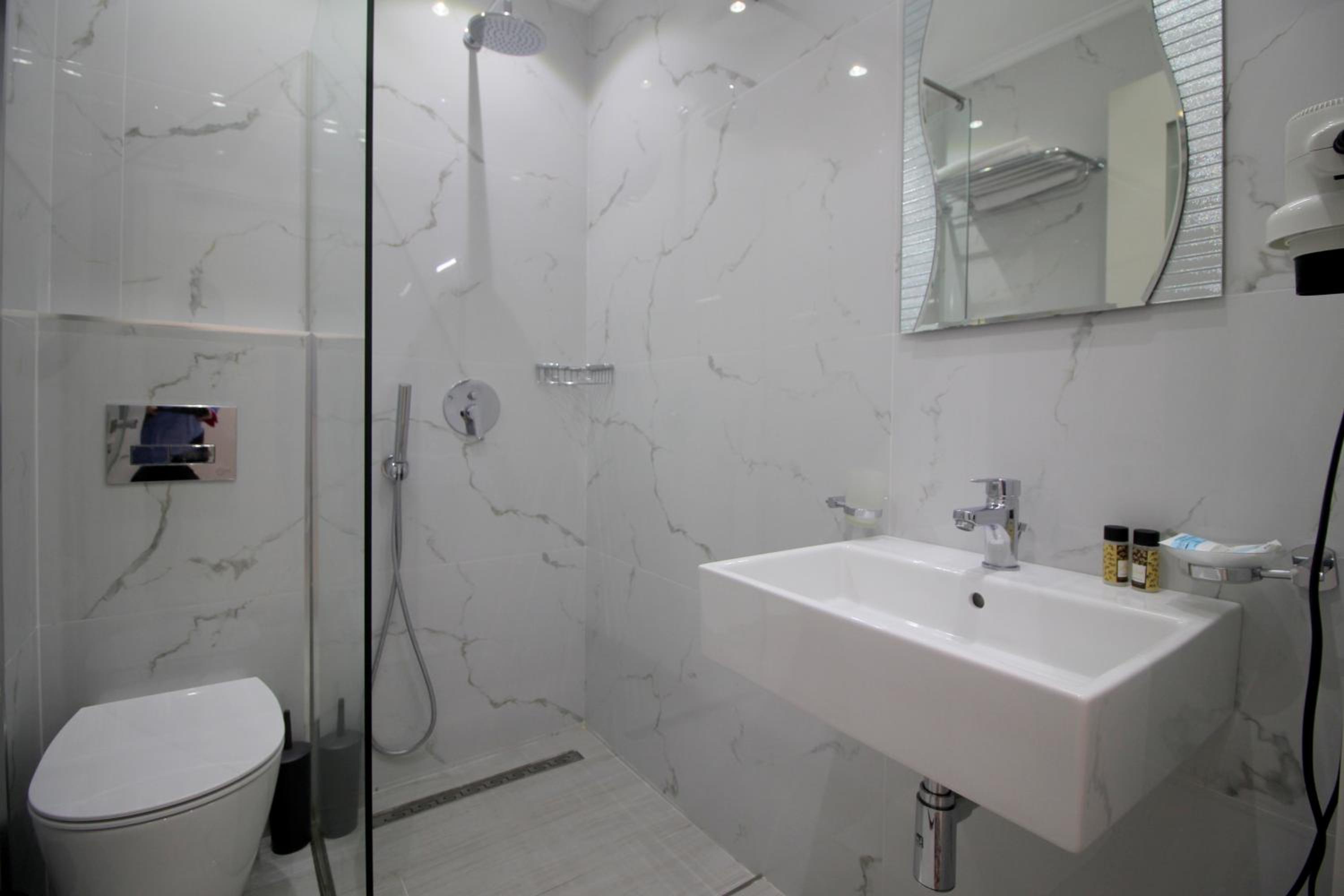 Elena Hotel