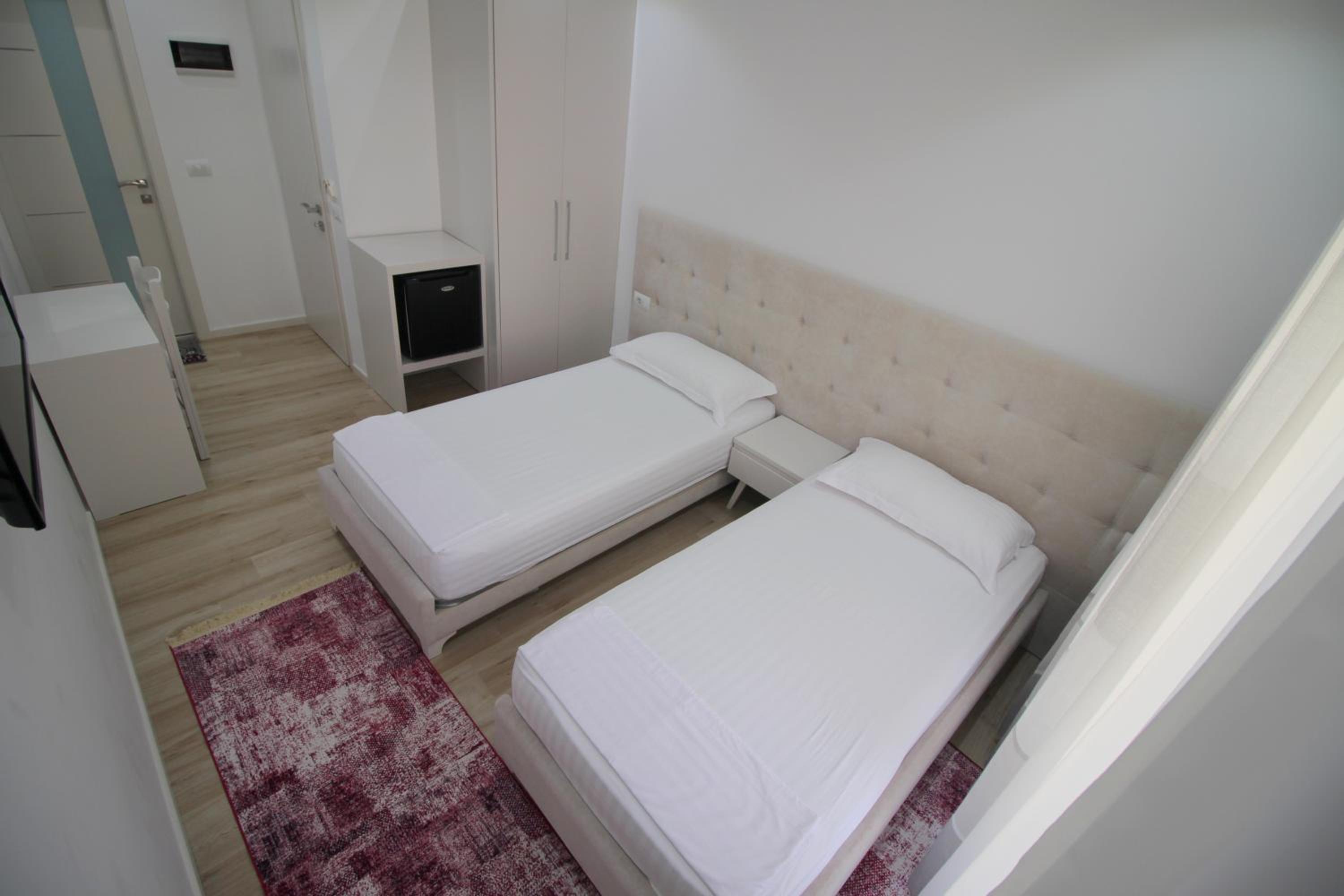 Elena Hotel