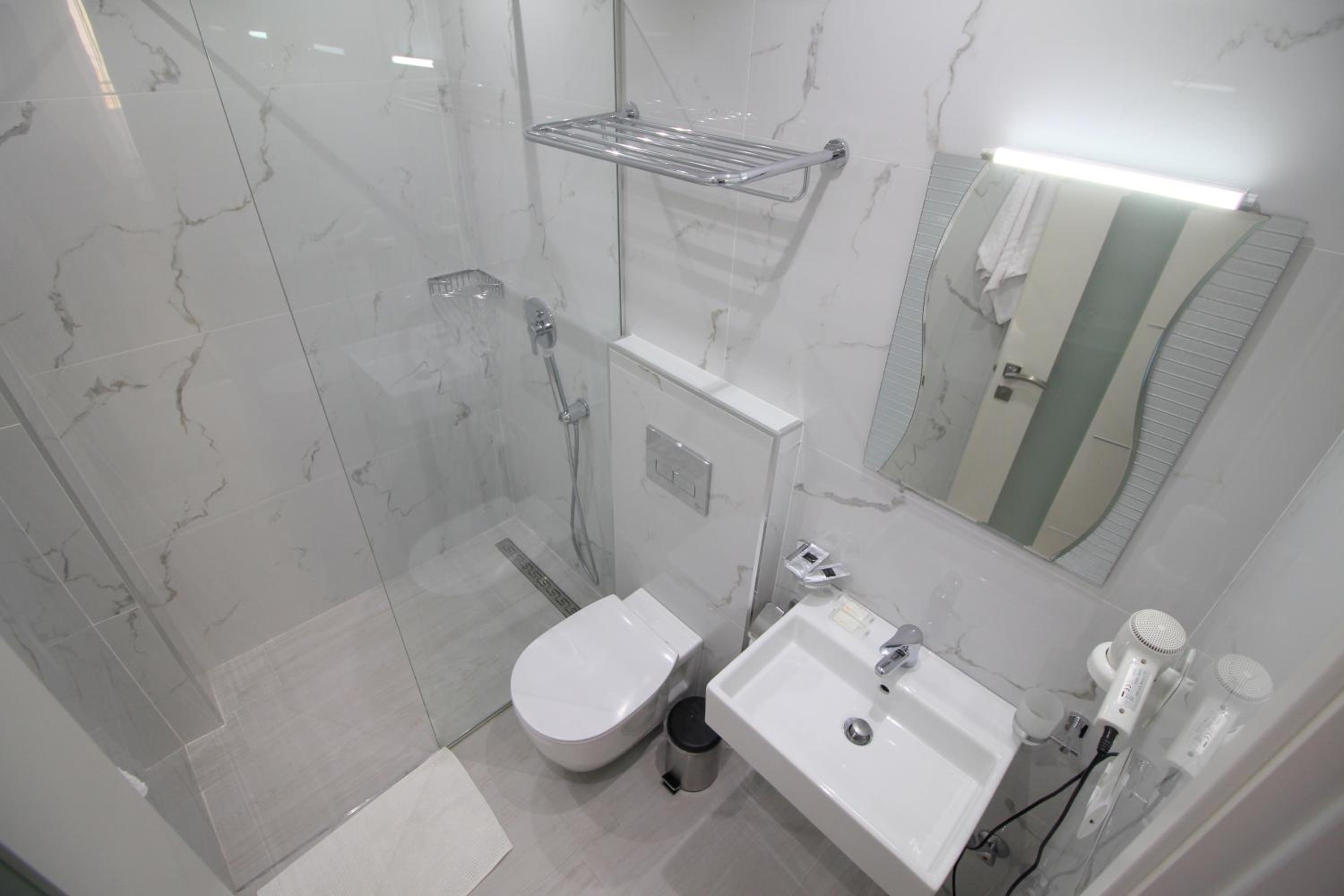 Elena Hotel
