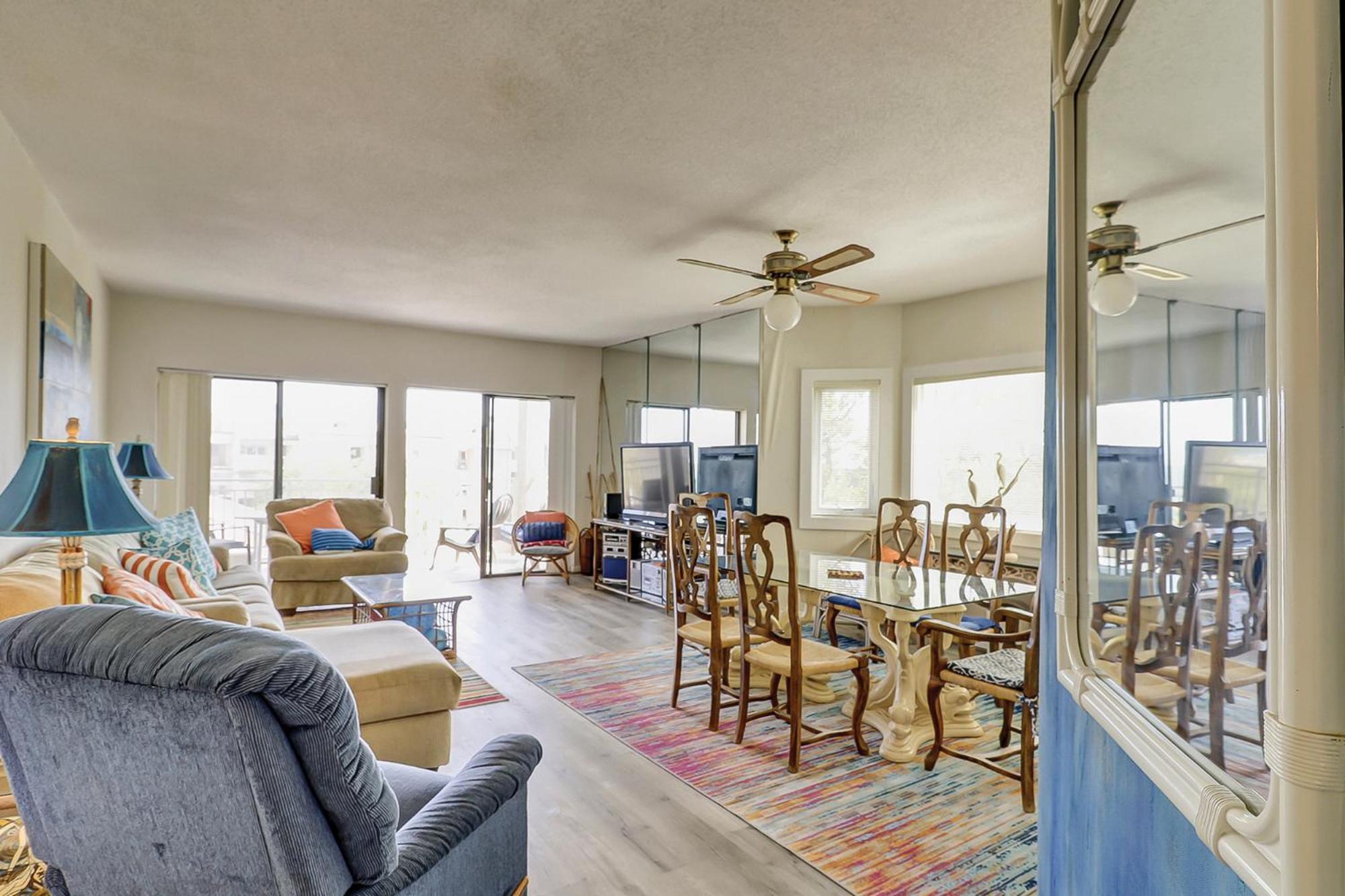 Shorewood 439