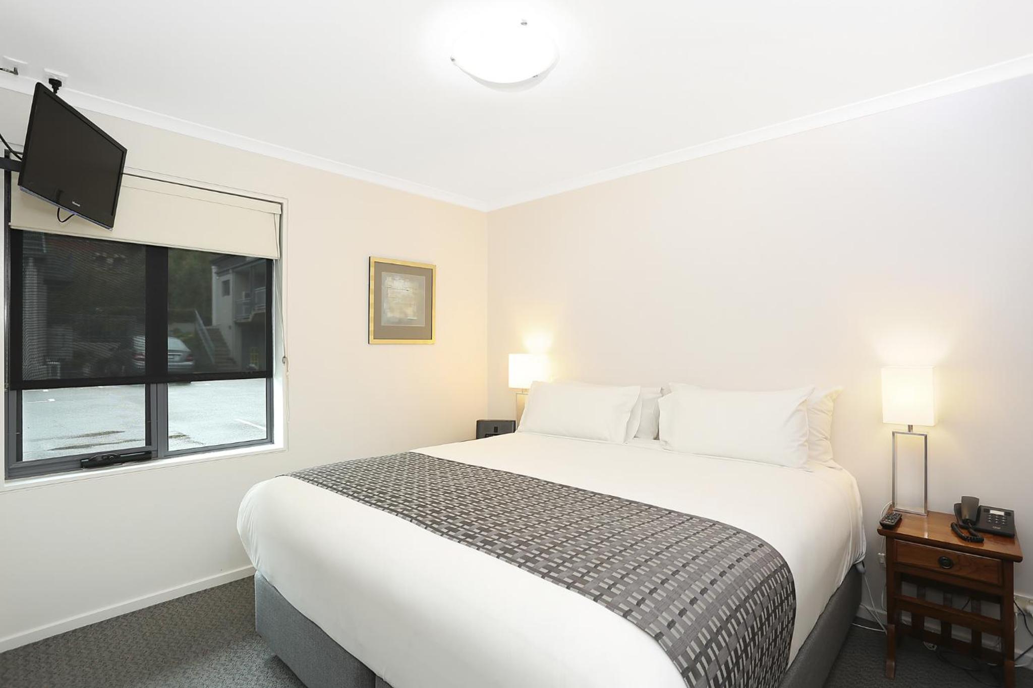 Ballarat Vacations - Quality Inn  Suites The Menzies - Property Image 2