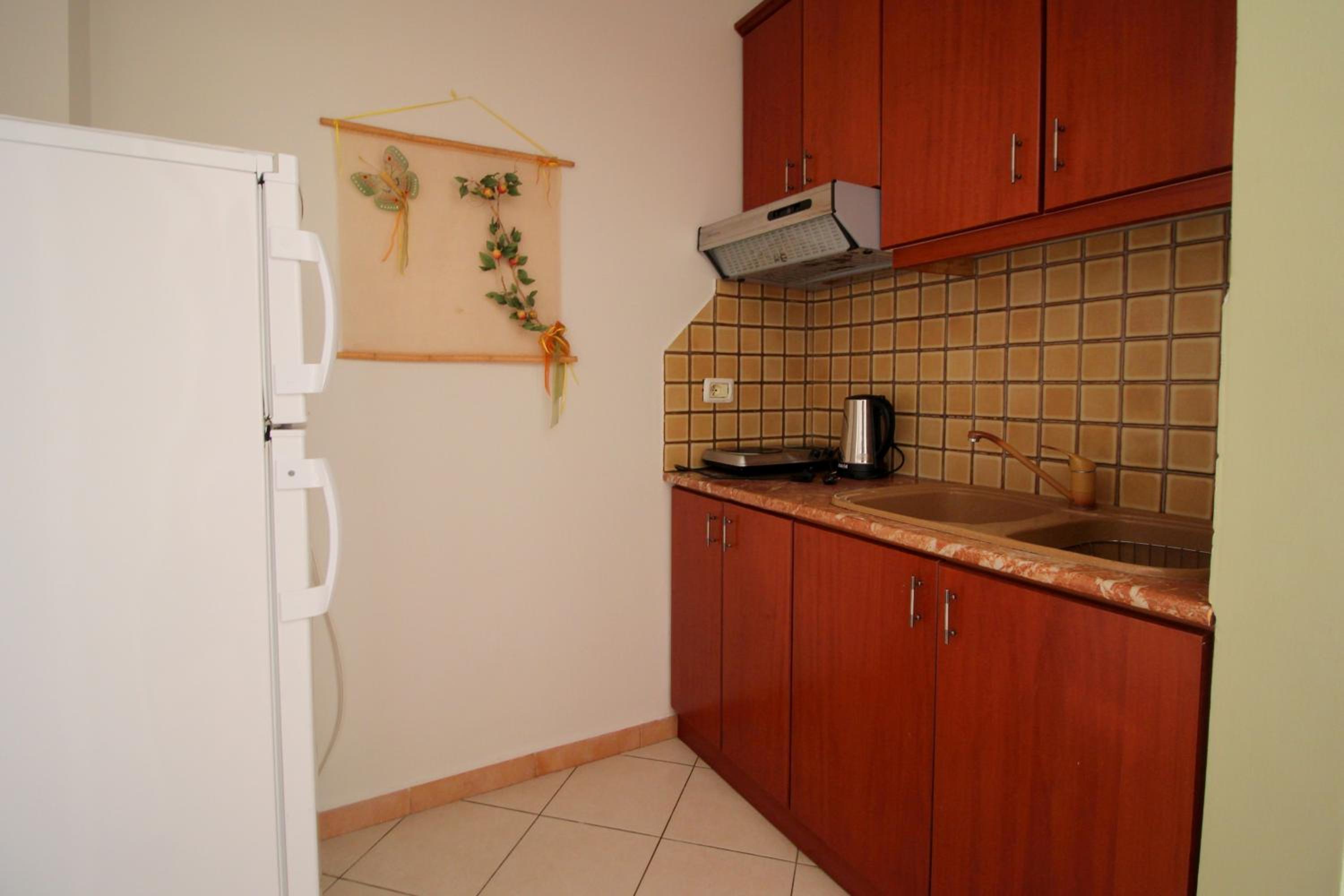Elena Hotel