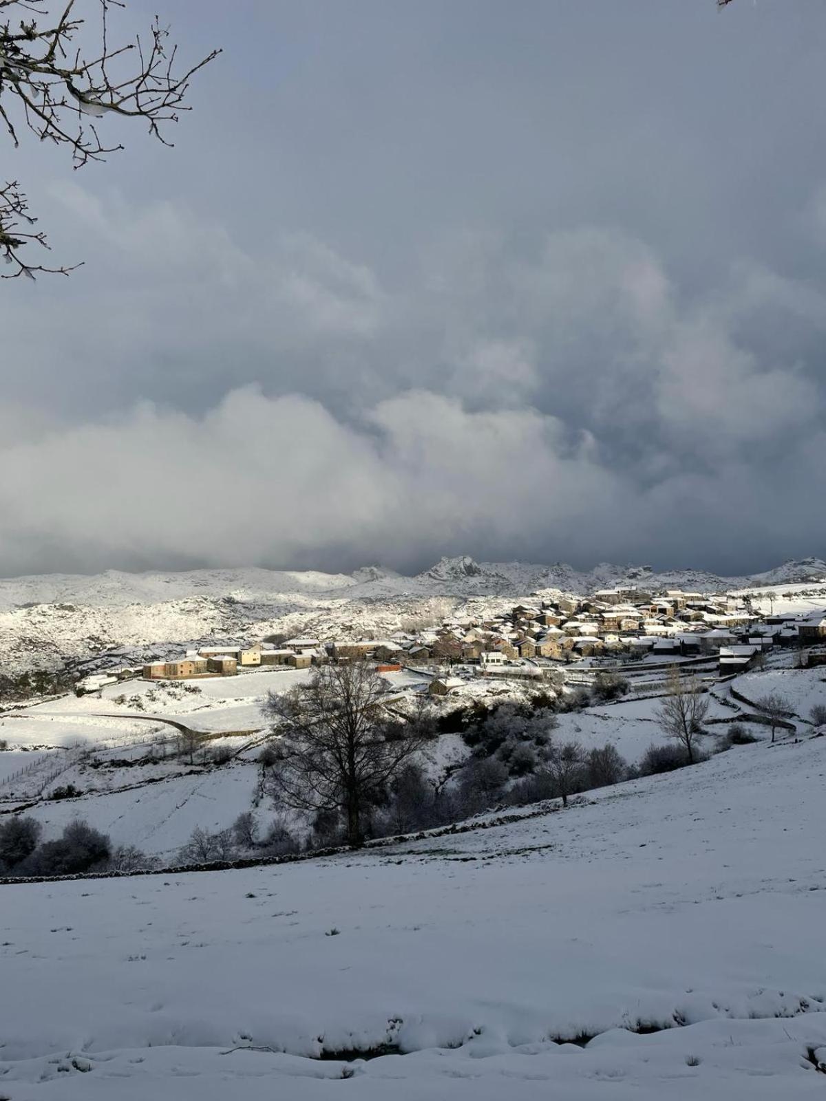 Casa Fonte Fria view 2