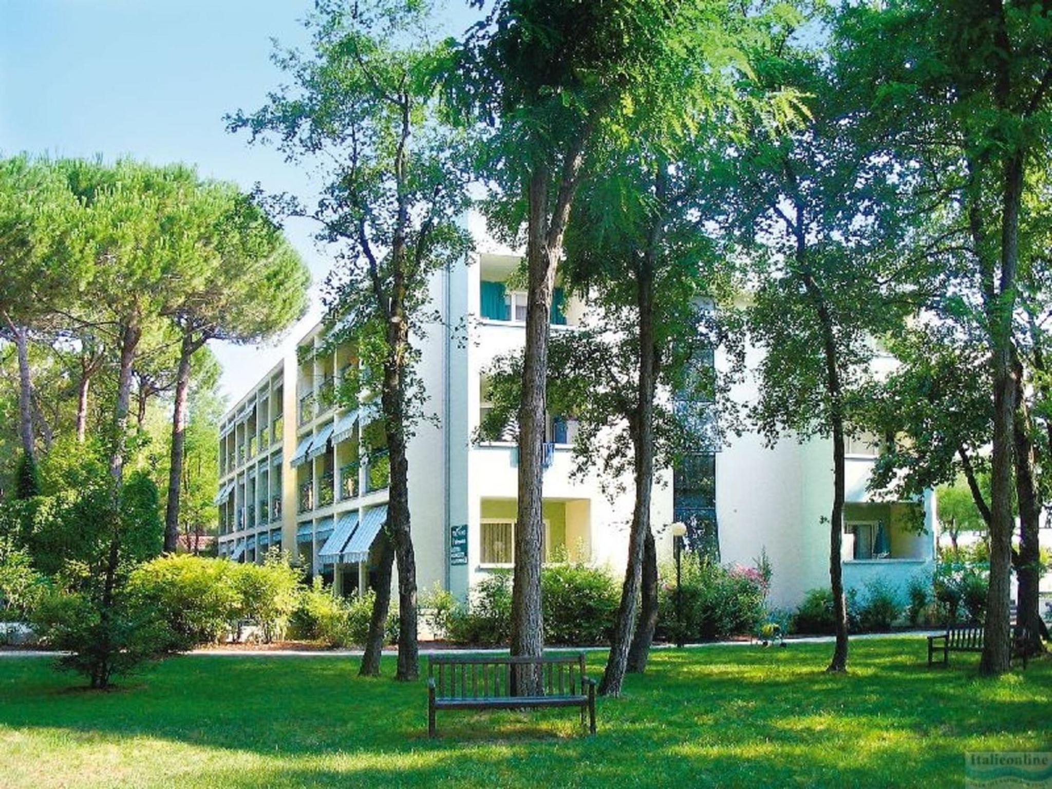 Residence Pinewood photo 3