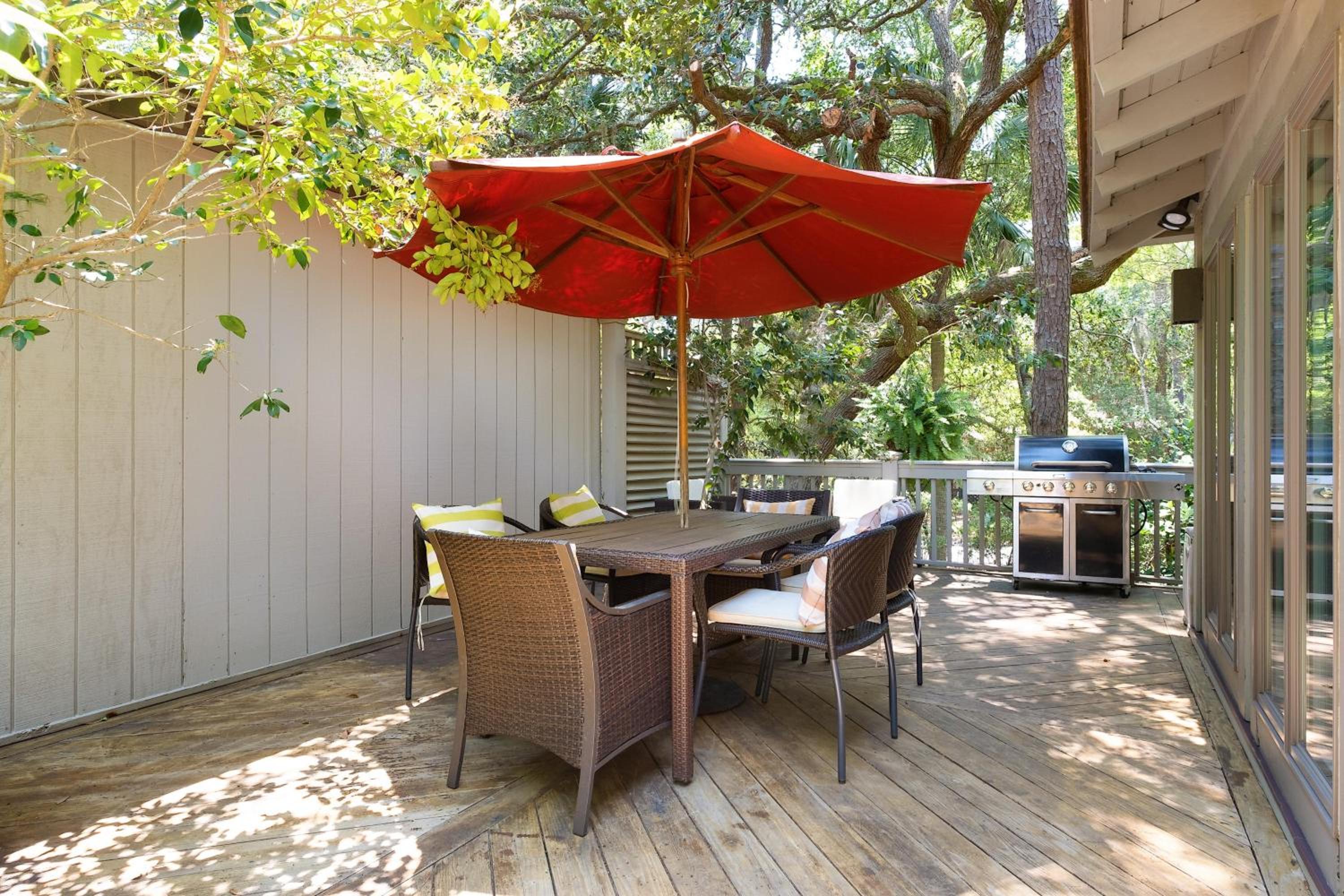 1063 Sparrow Pond Cottage Woodland View view 3