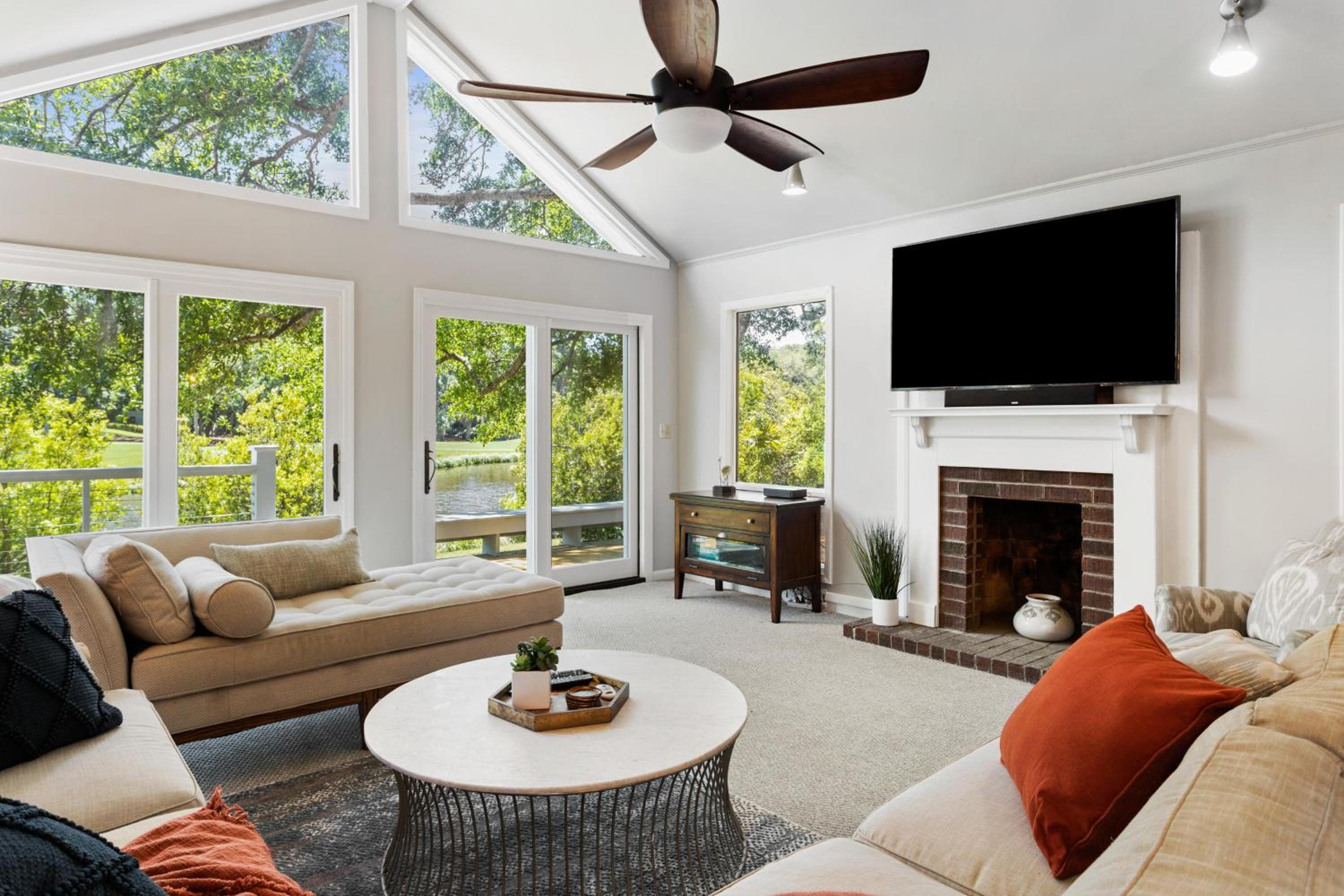 9 Greensward Road view 5