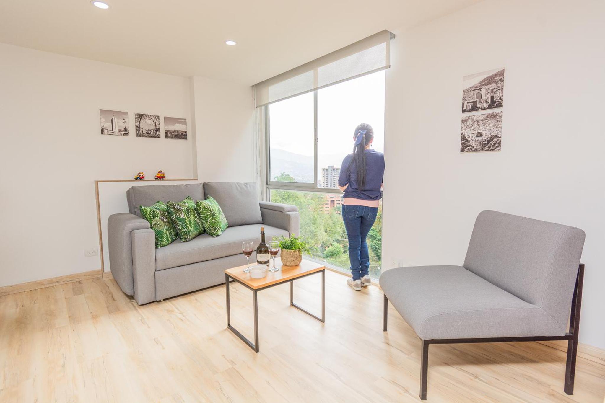 NEW! Homey Loft El Tesoro-Fast Wifi