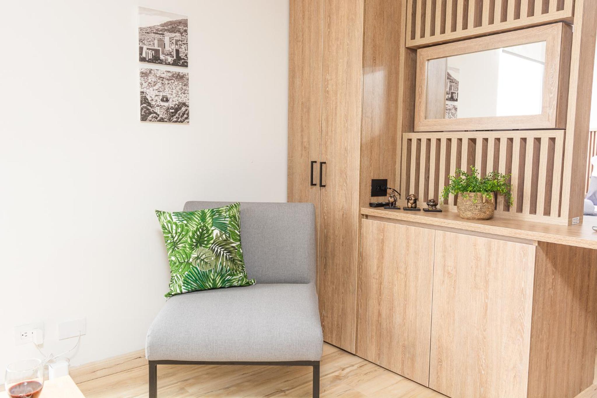 NEW! Homey Loft El Tesoro-Fast Wifi