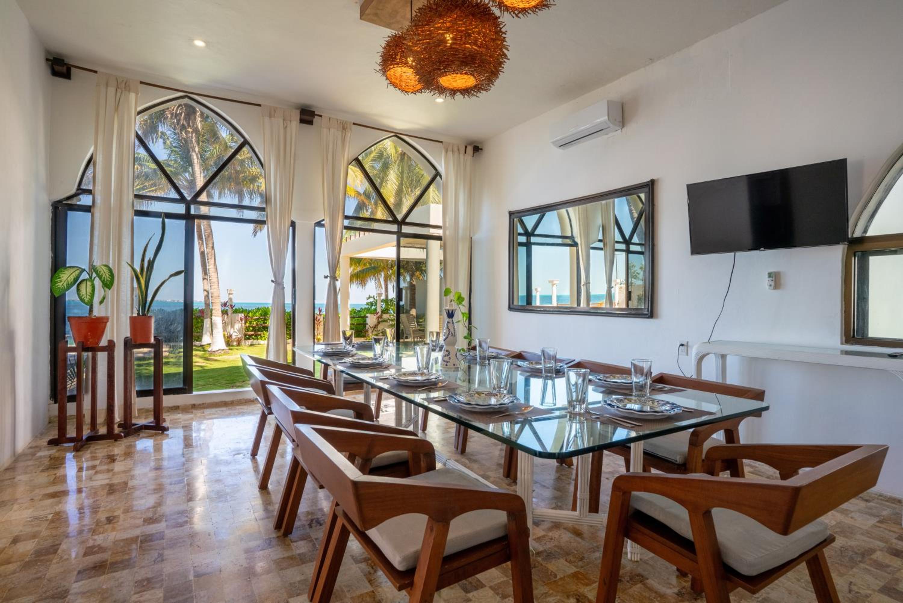Unique 5BR Beachfront Villa w/ Private Pool!