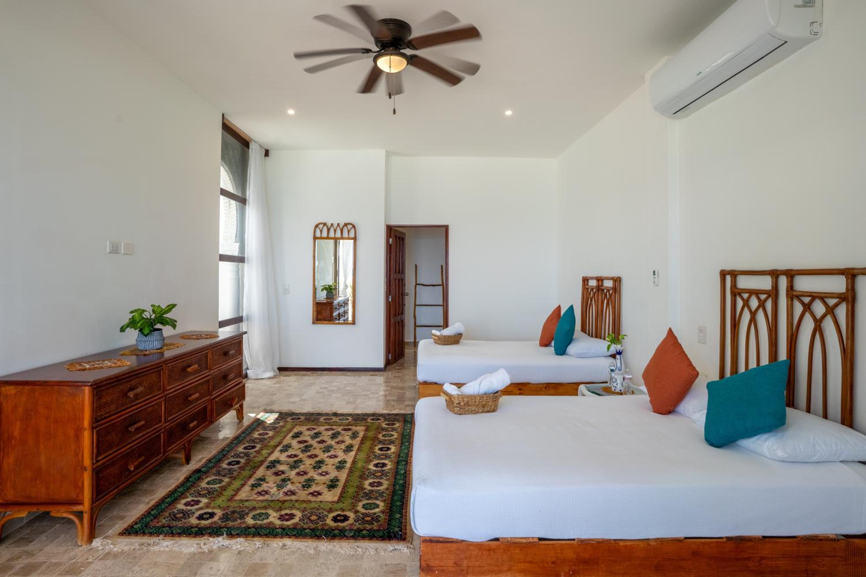 Unique 5BR Beachfront Villa w/ Private Pool!