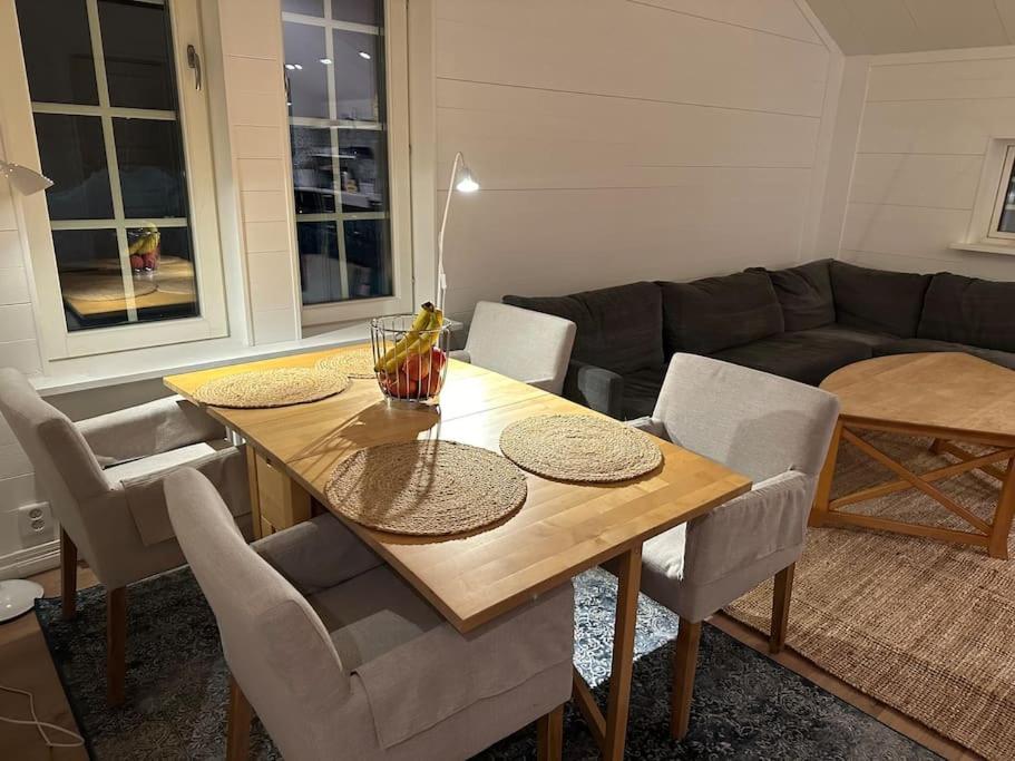 Bagargården 8