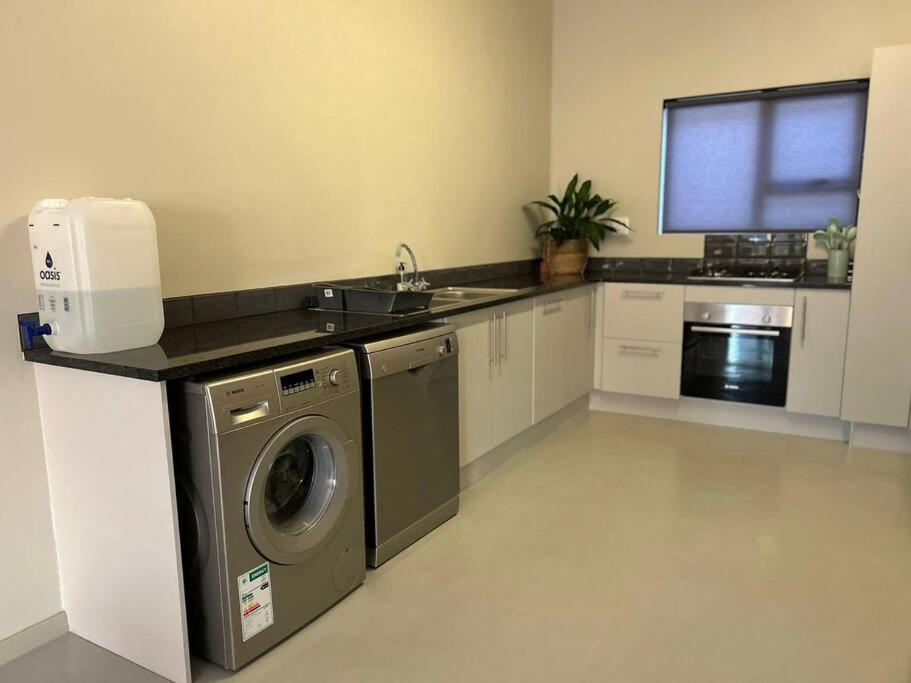 Comfortable home centrally located in Hoedspruit