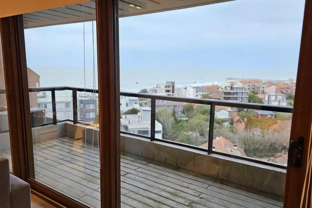 BTWINS Pinamar Dpto Top 8vo al mar c balcon c parrilla c cochera Pileta cubierta descubierta sauna gym cine