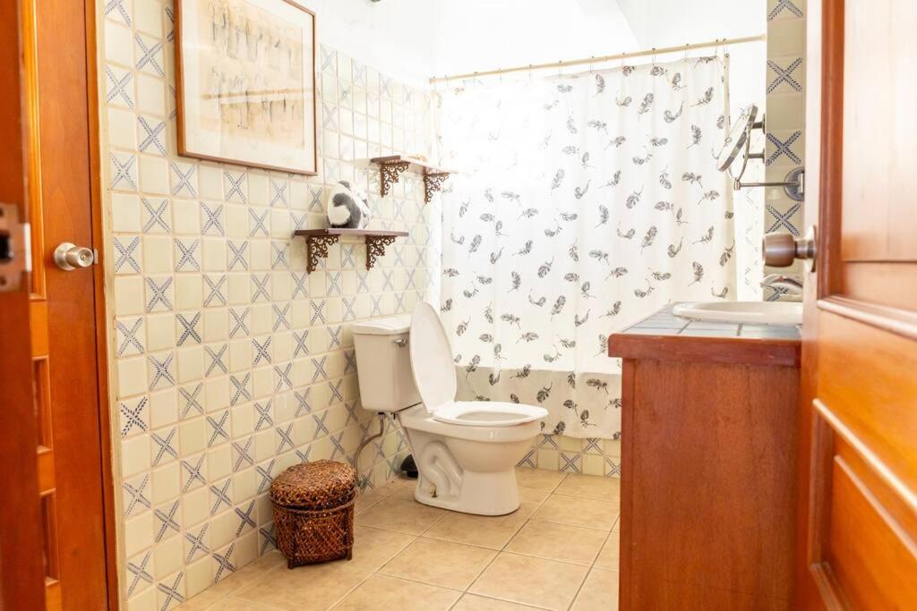 Hill Top Apartment with 360 Degree Balcony View view 3