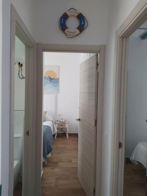Apartamento la gaviota 20 metros de la playa view 4