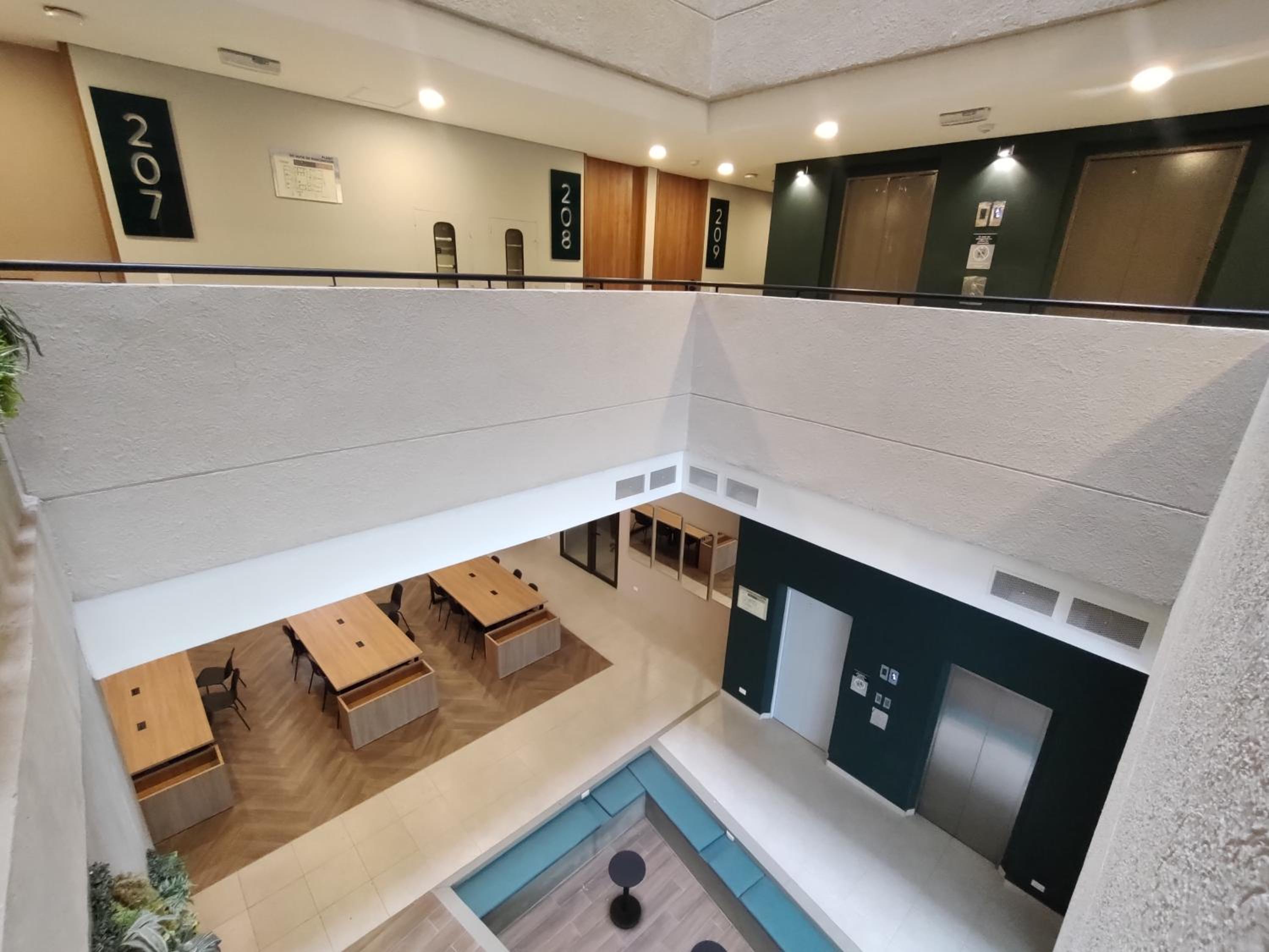 The Hood 102, Modern and Luxury Apartments