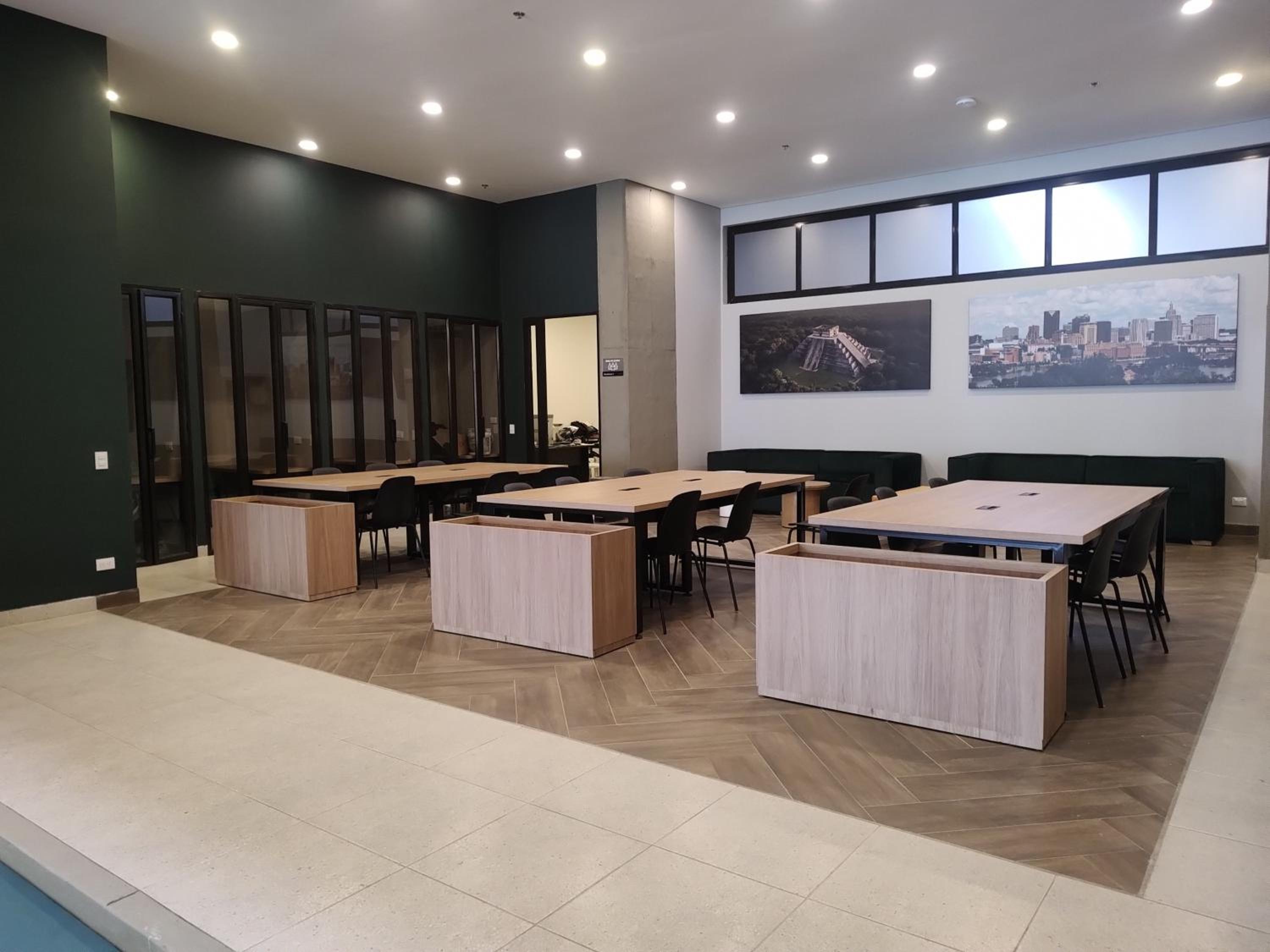 The Hood 102, Modern and Luxury Apartments