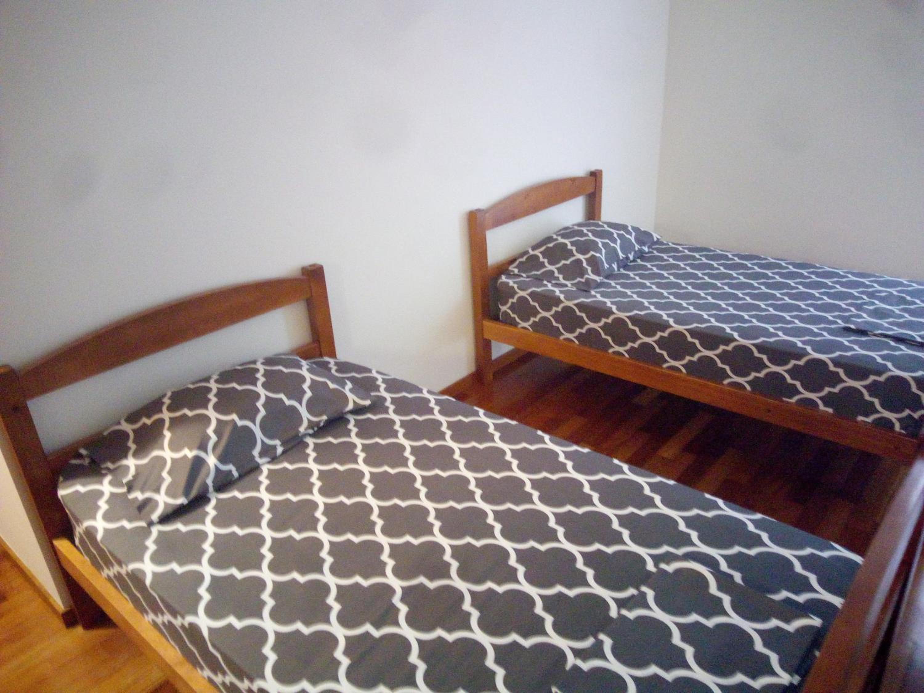 Costa Lodges, shared room, Funchal or Santa Cruz Madeira view 3