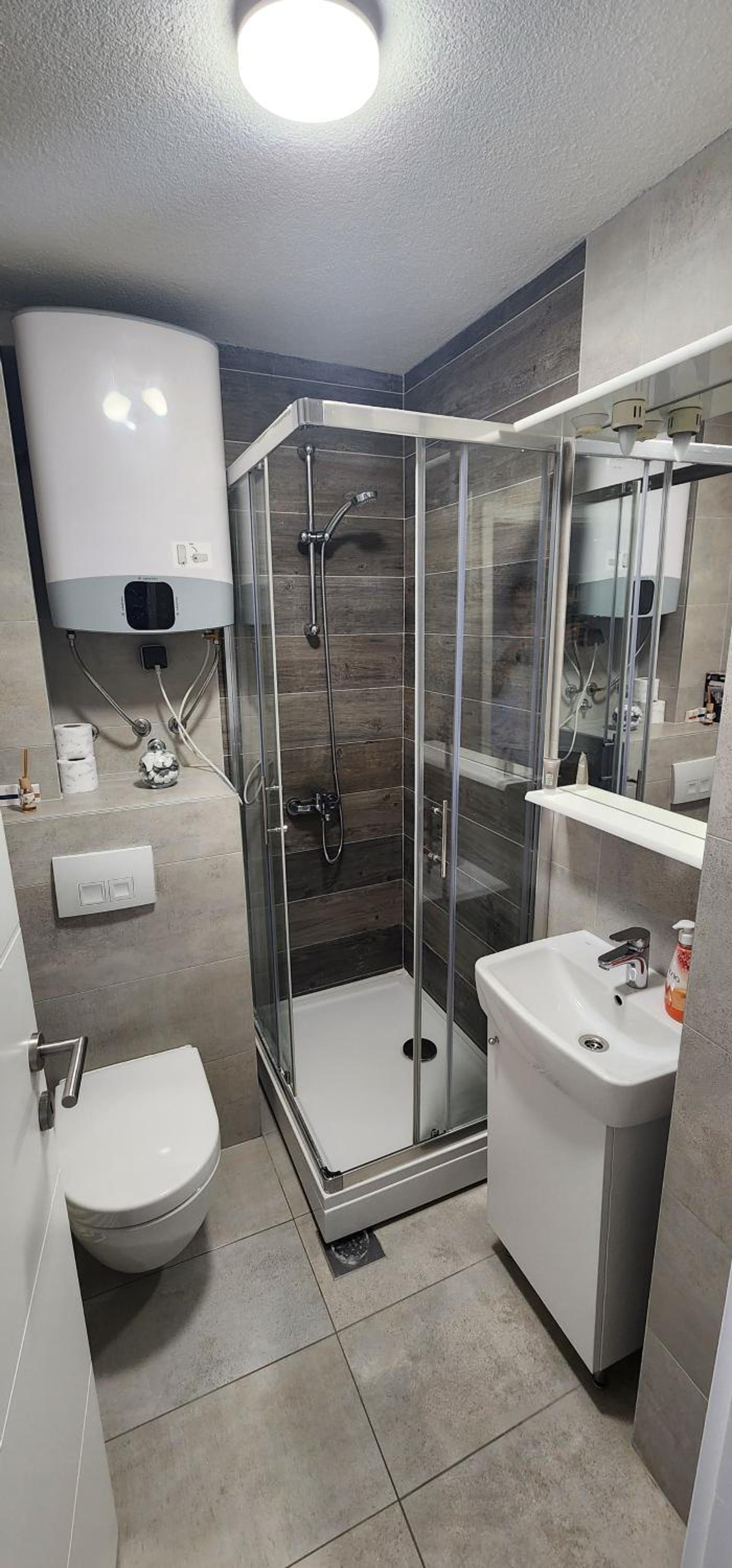 Studio Apartment Urban Haven