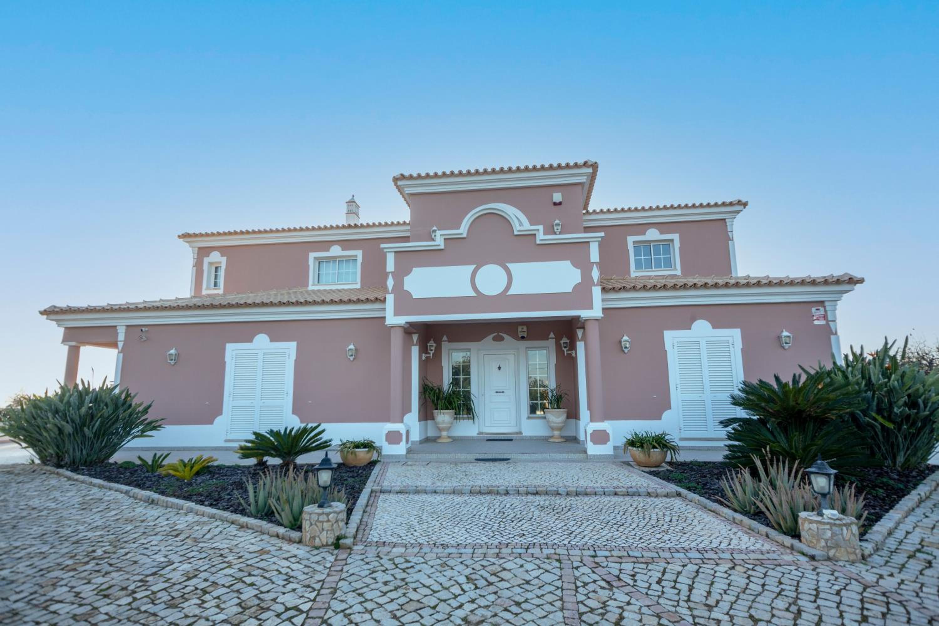 Al Meida Guesthouse view 3