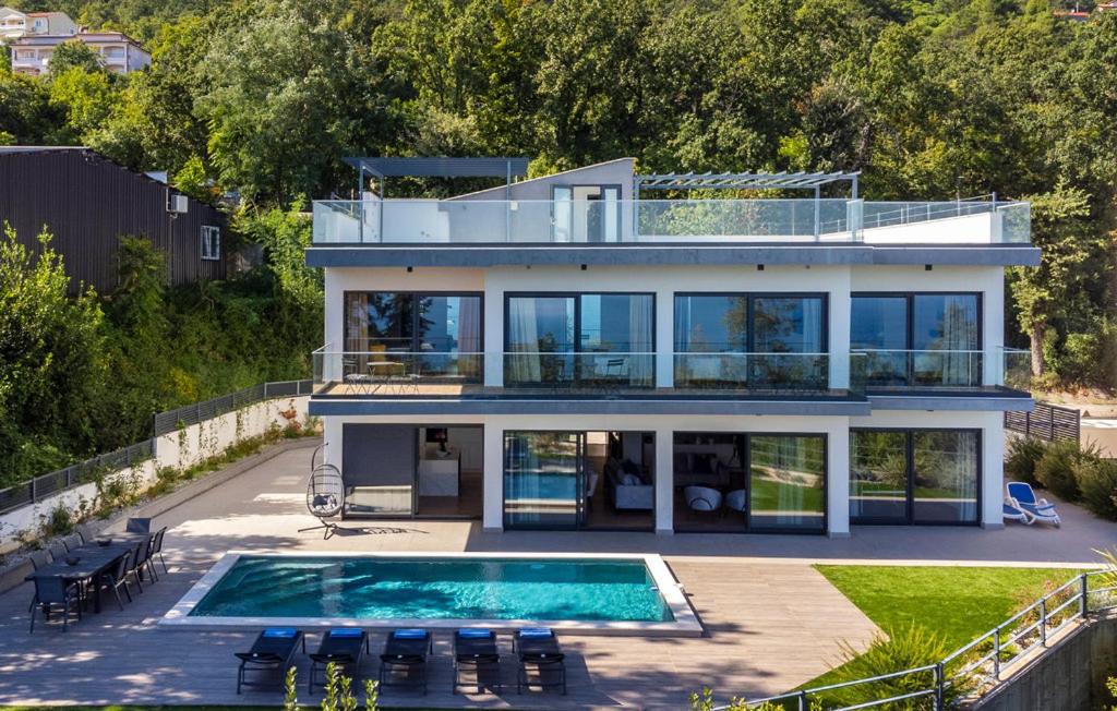 Villa Mela Opatija by Kvarner Rentals view 4