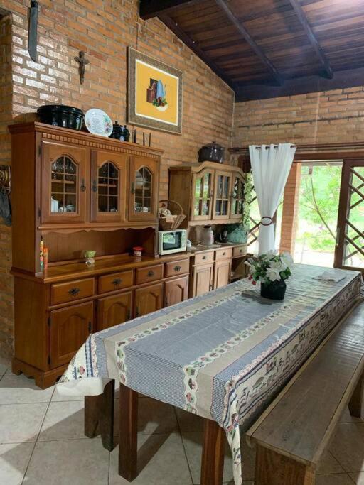 Sítio com piscina incrível