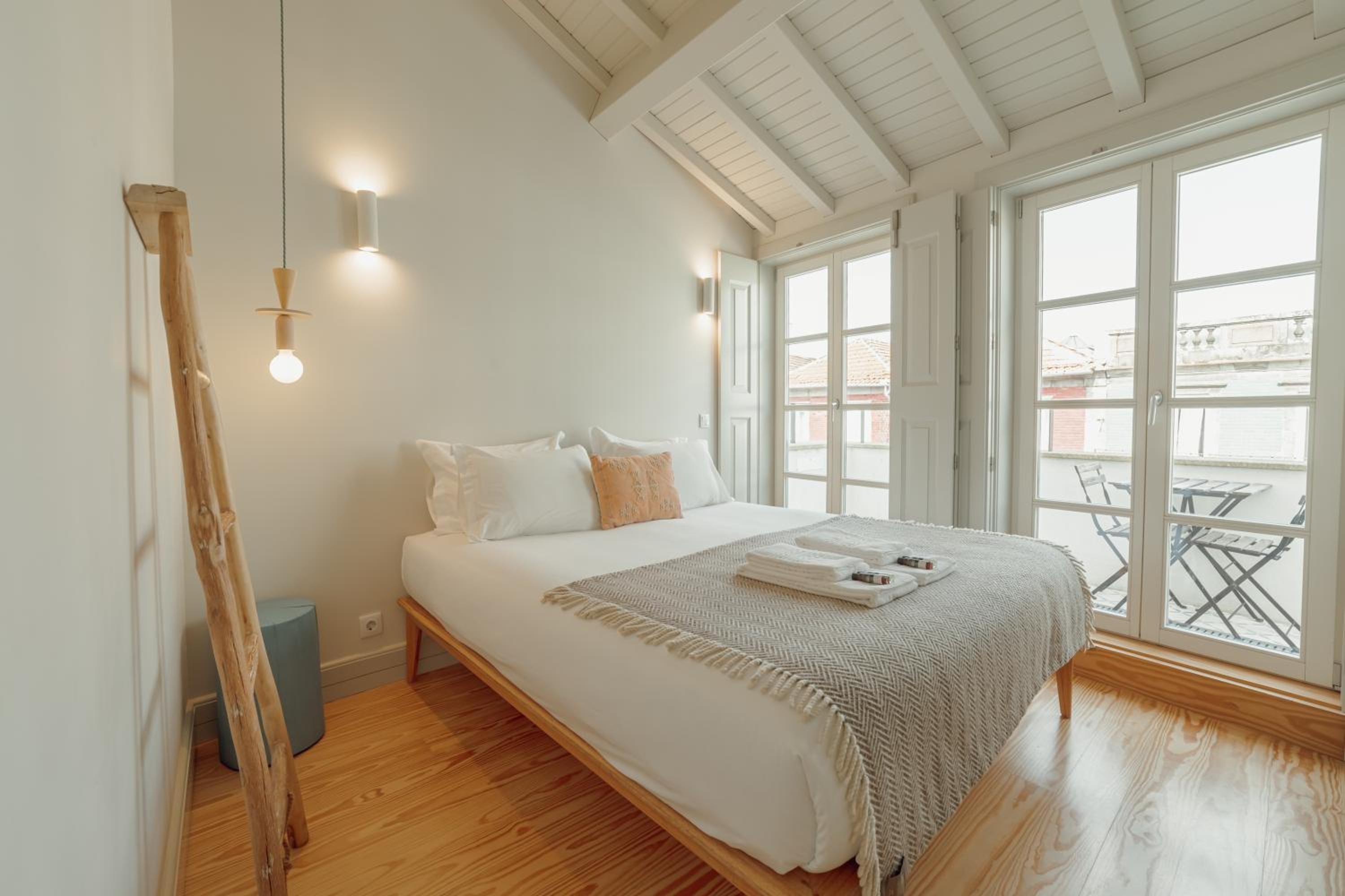 Deluxe Duplex by Hosty view 2
