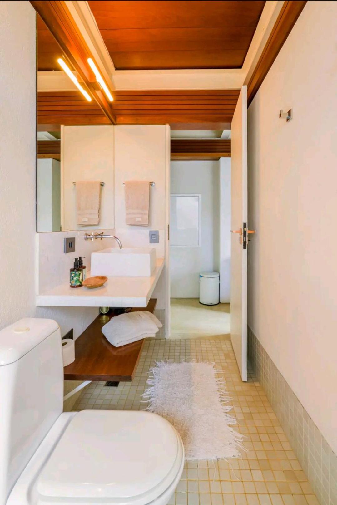 Salt 'n Paradise Luxury Surf and Beach Suites