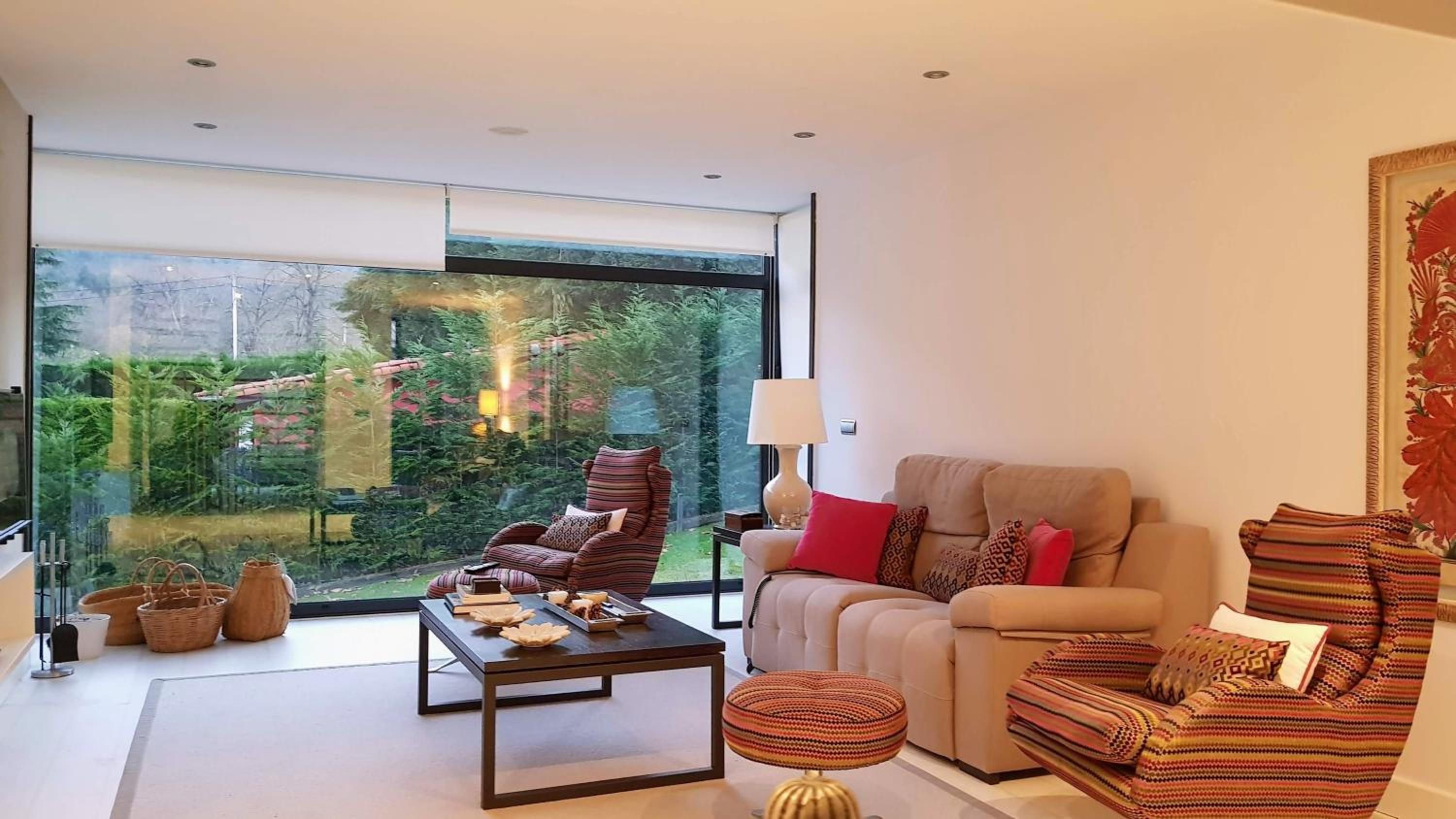 Villa Llanes Piscina Interior y Exterior – Talima
