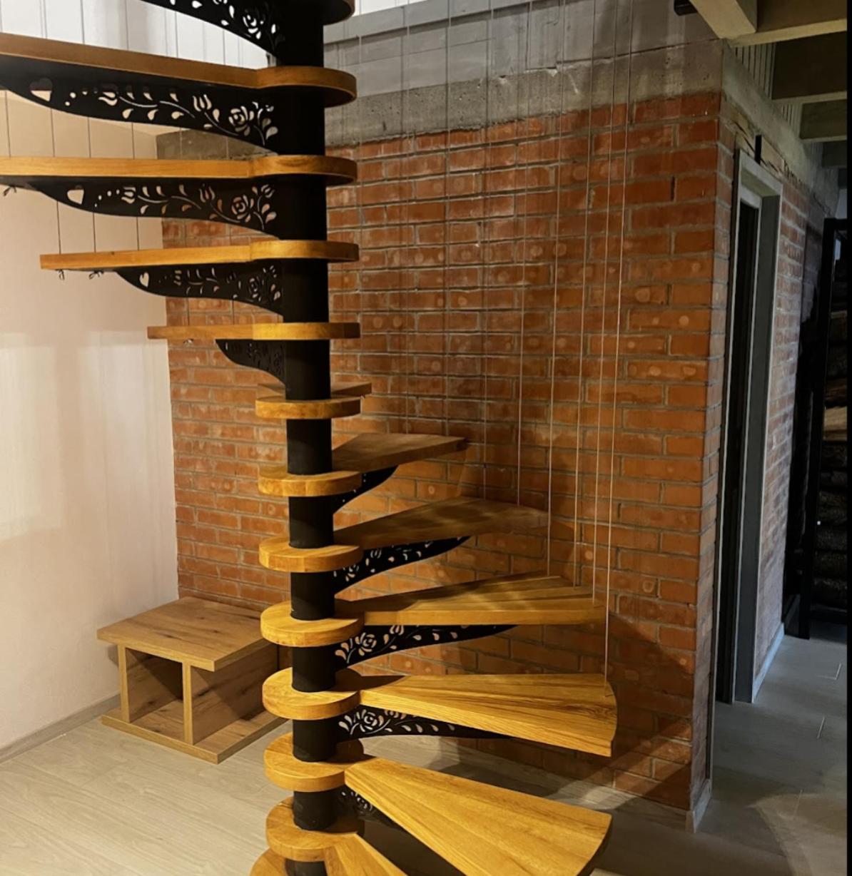 KissHaz Luxury Villa