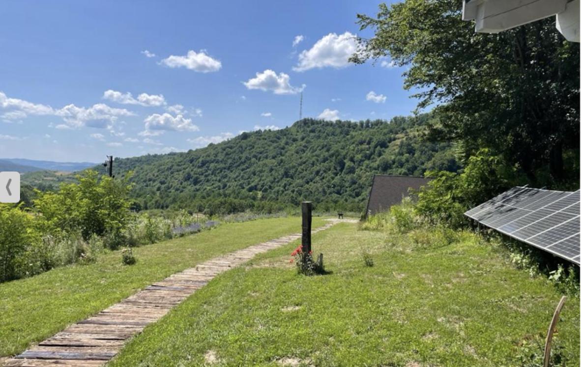 KissHaz Luxury Villa