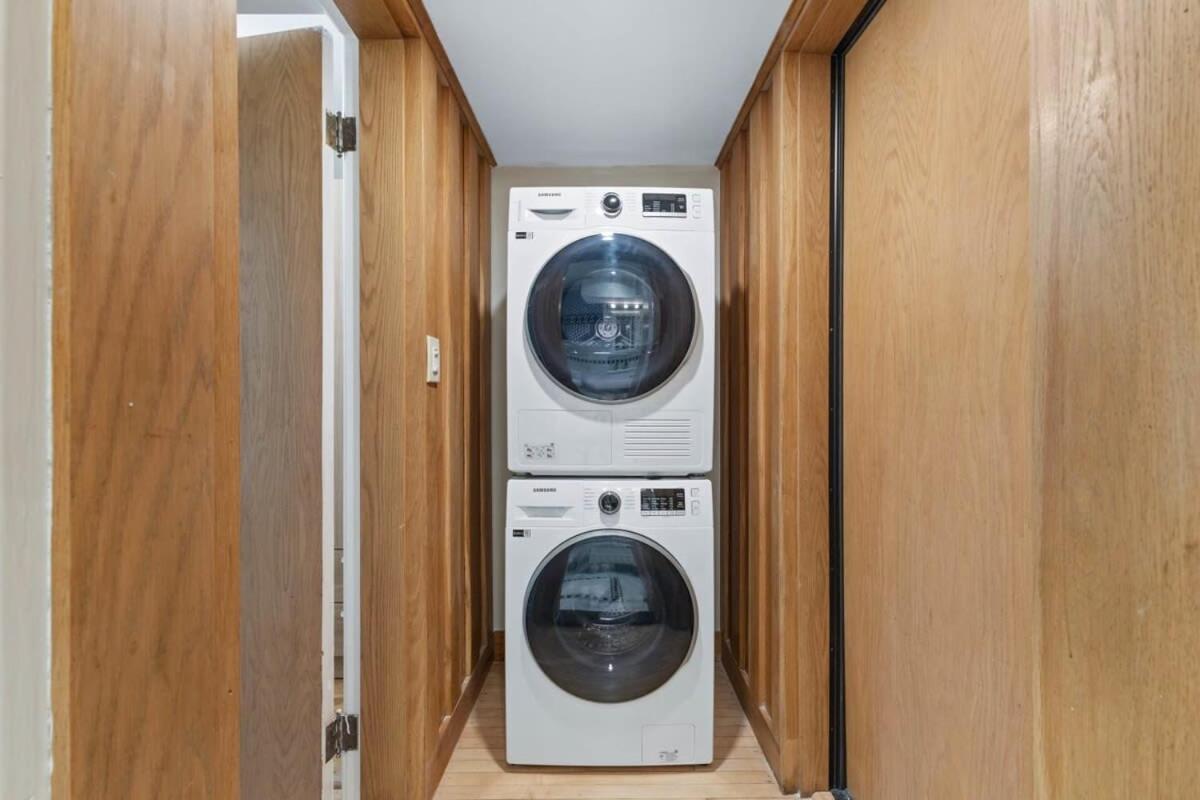 M11 Heritage Mansion 1BR unit in heart of MTL