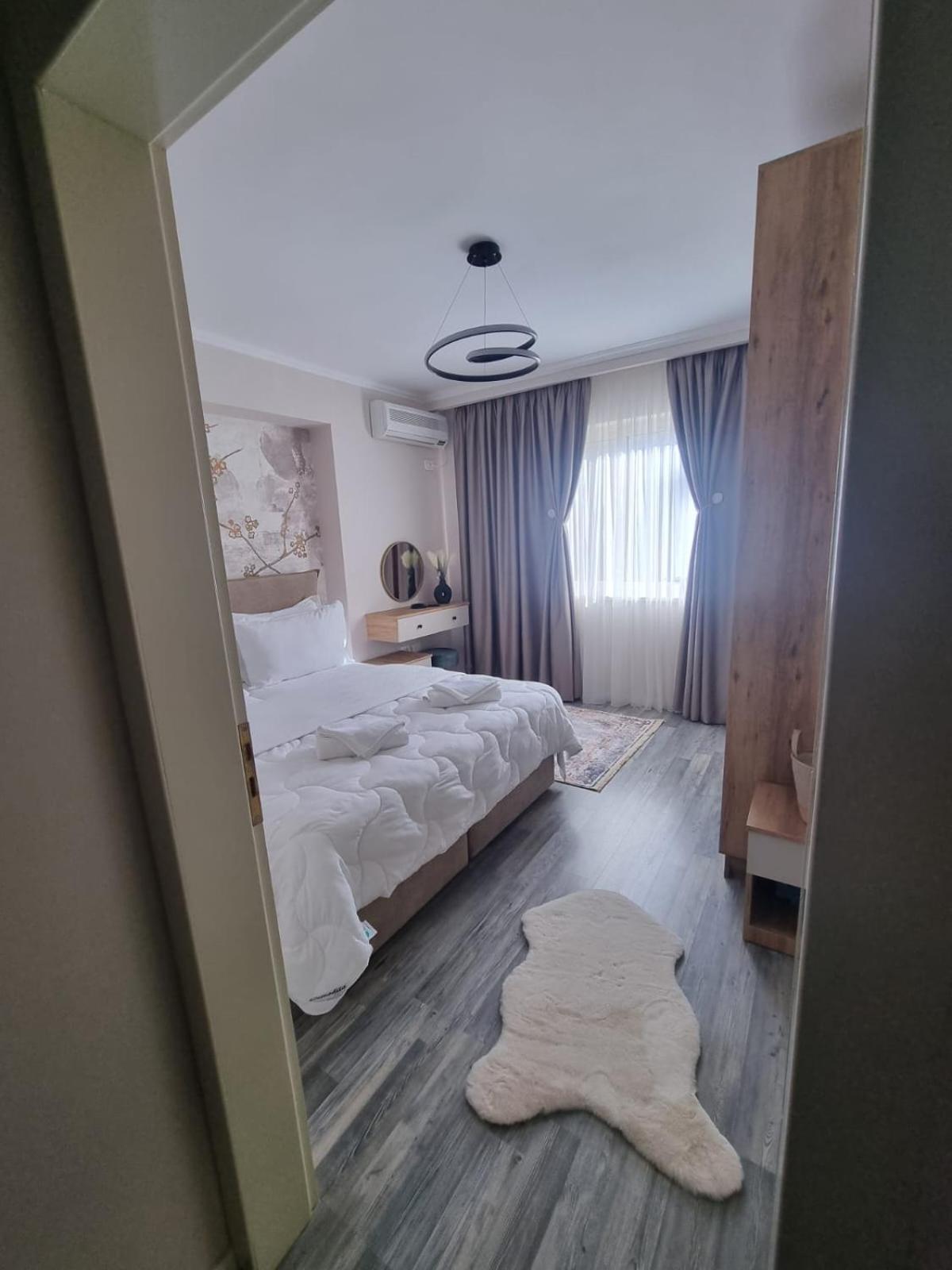 Comfort Apartment Tirane