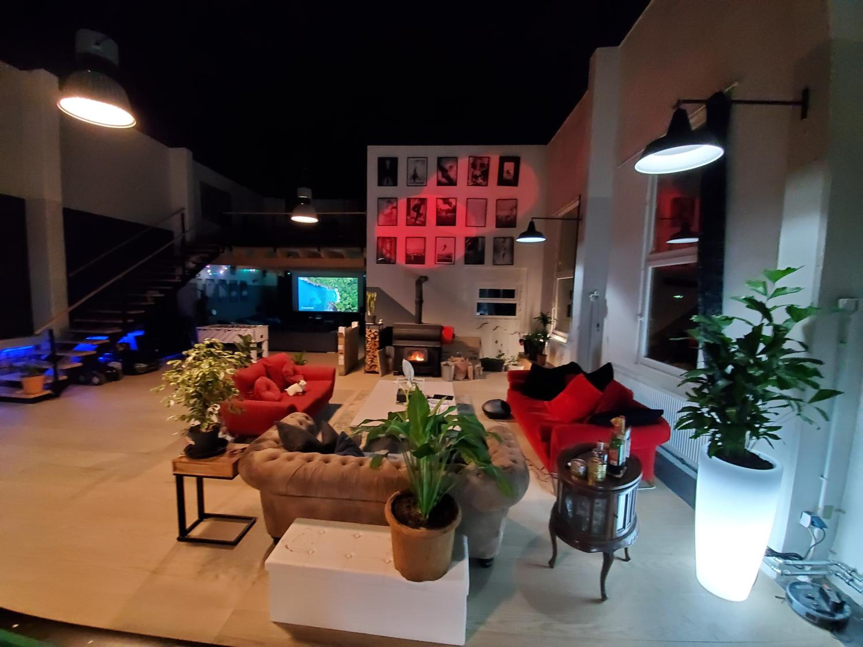 lounge
