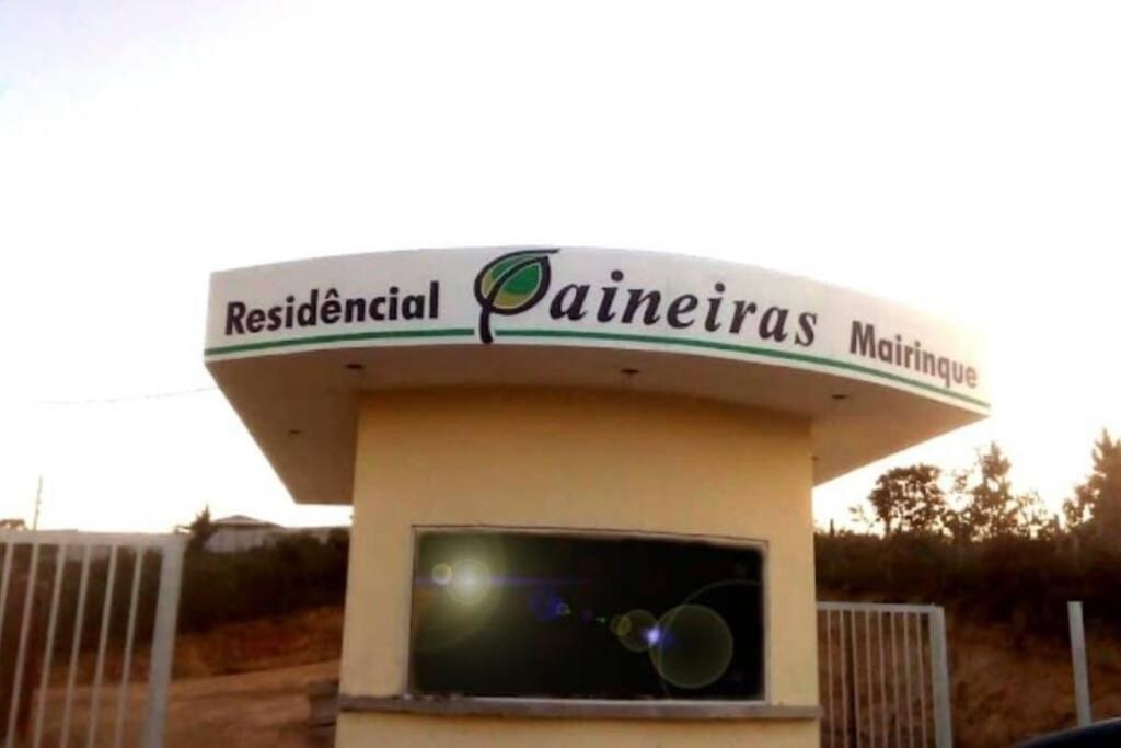 Chácara com piscina em condomínio fechado próx Shopping Outlet Catarina