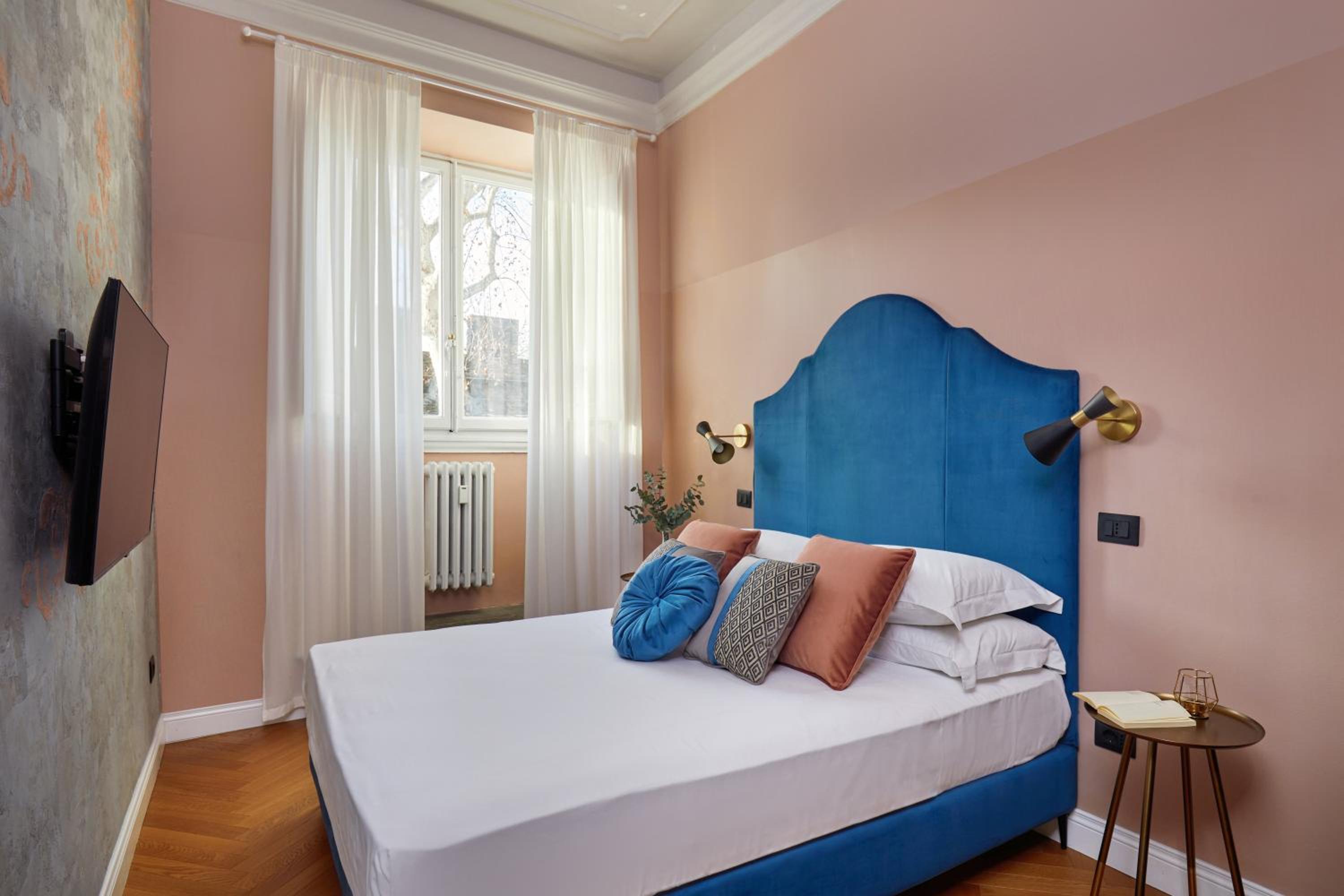 Santarosa Rooms