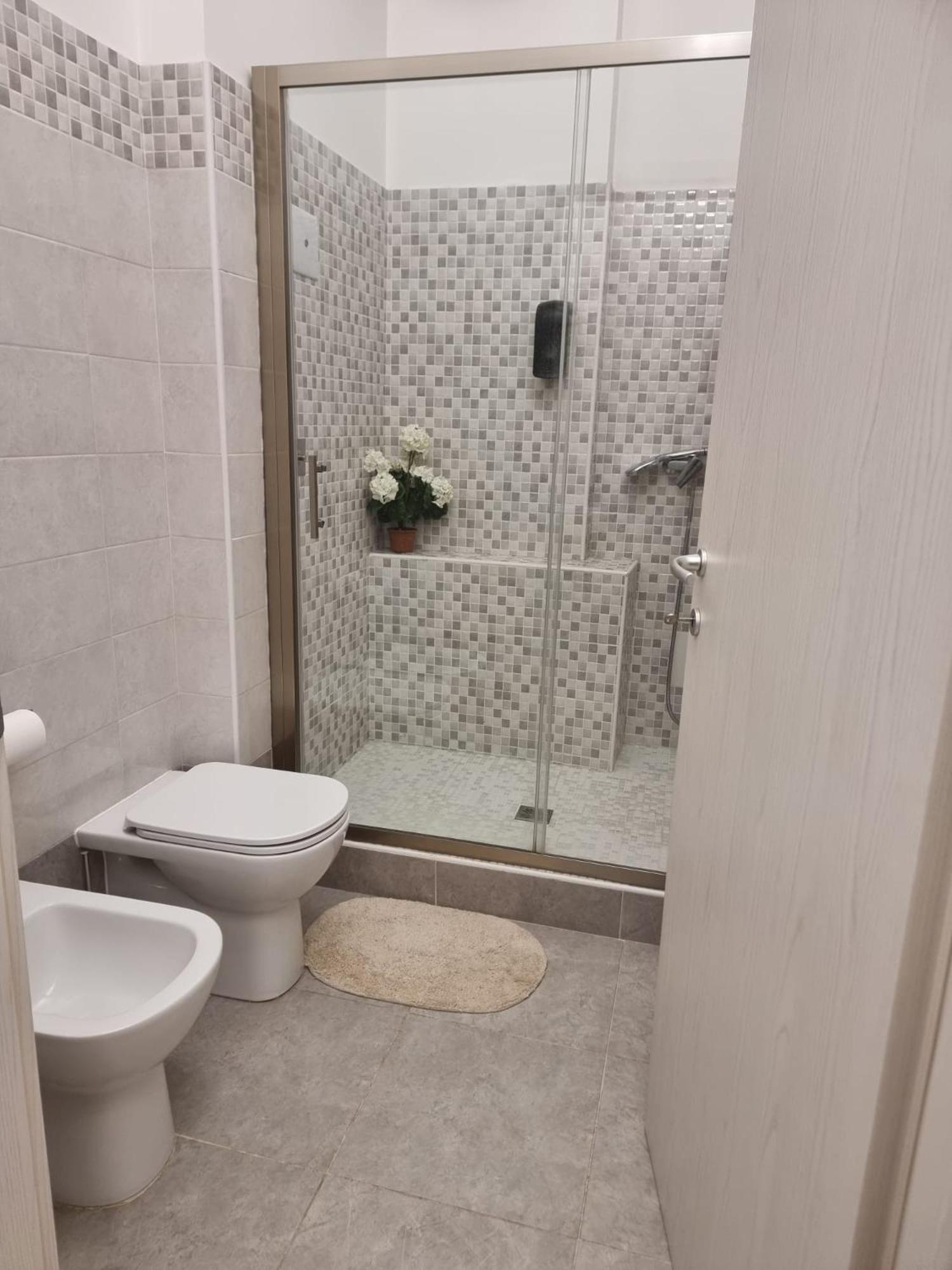 You & Me Garibaldi Home Verona Center view 4