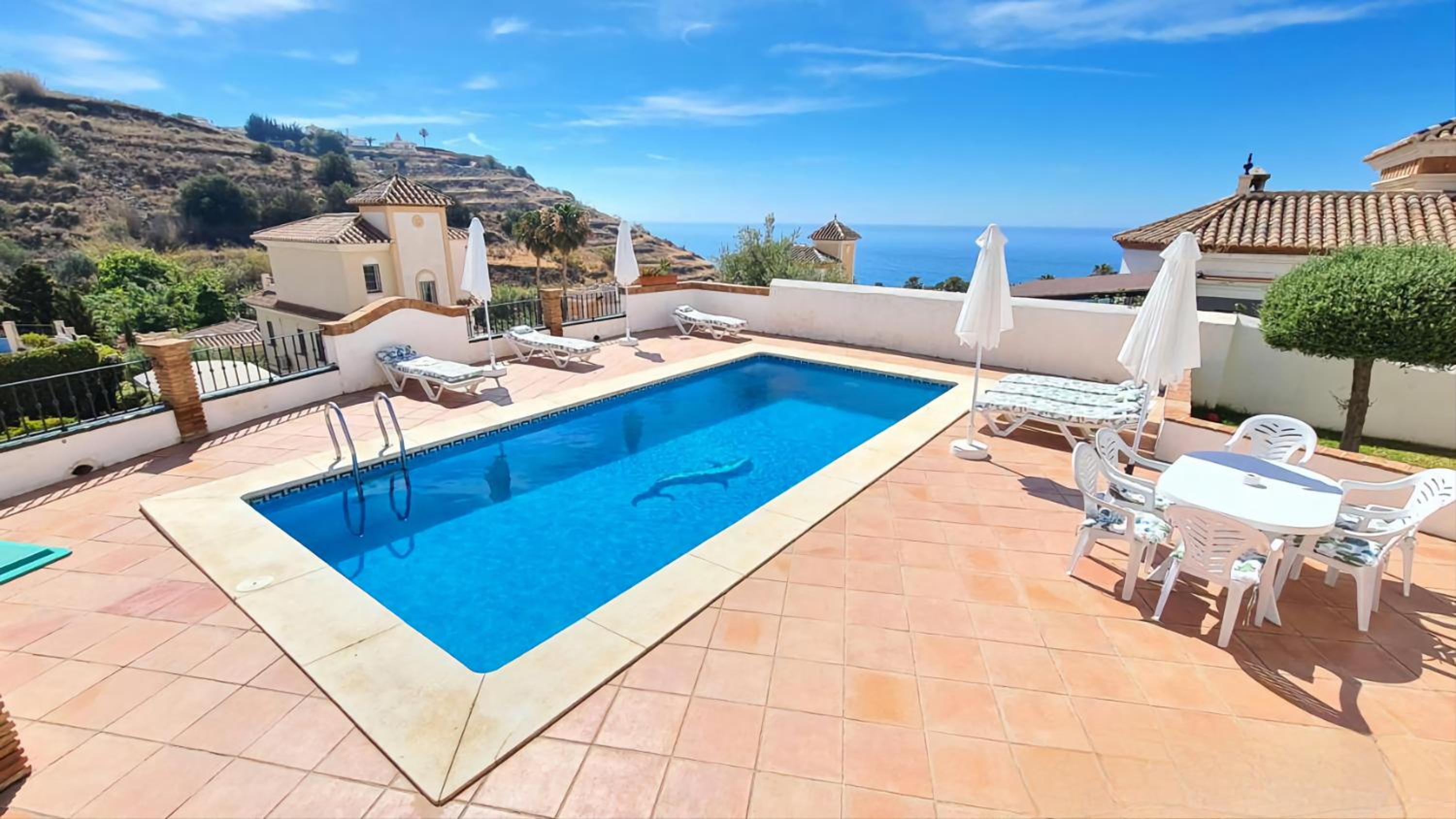 Nerja Villas Tamango Hill Silhouse photo 2