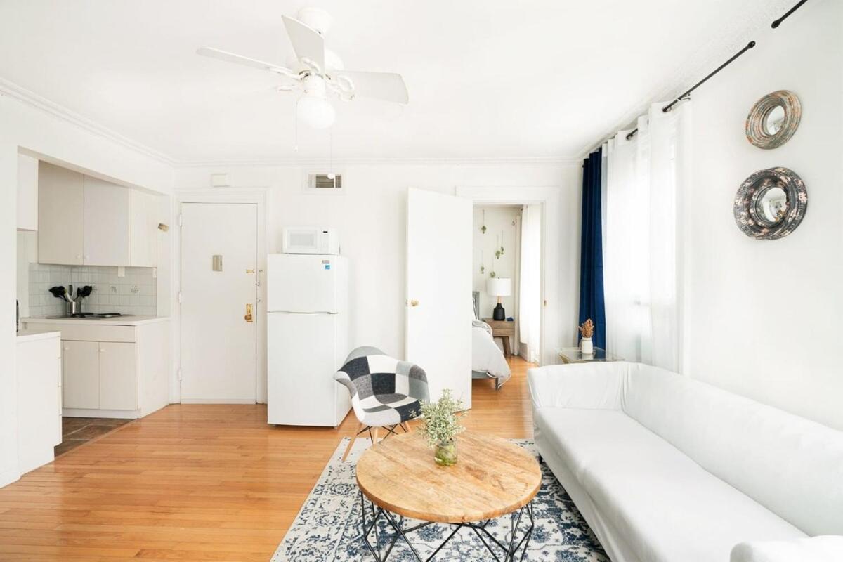 11-4F Prime west village designer 1BR