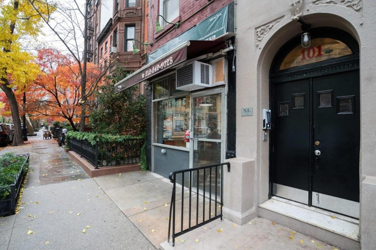 11-4F Prime west village designer 1BR