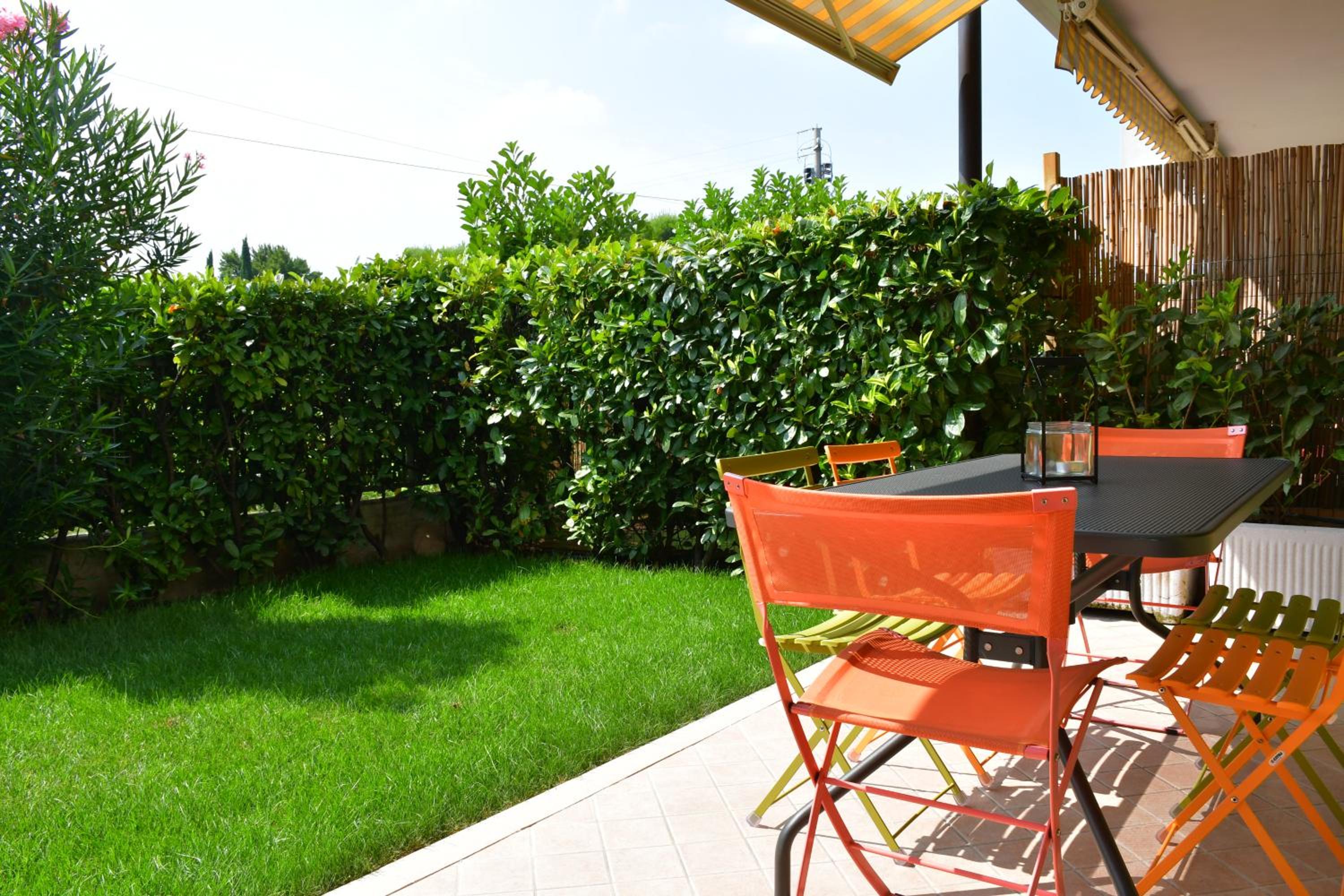 Simona's Home