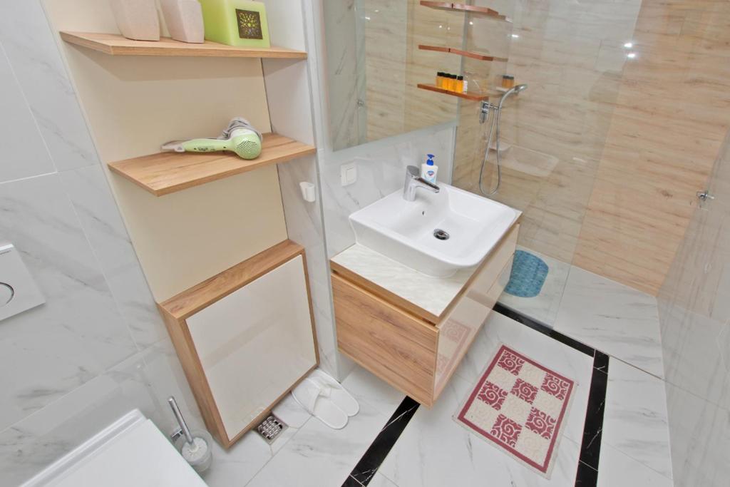 Imas APARTMENT