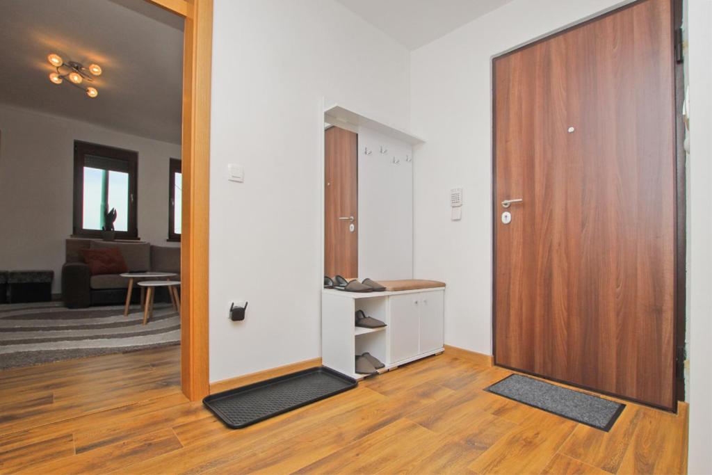 Imas APARTMENT